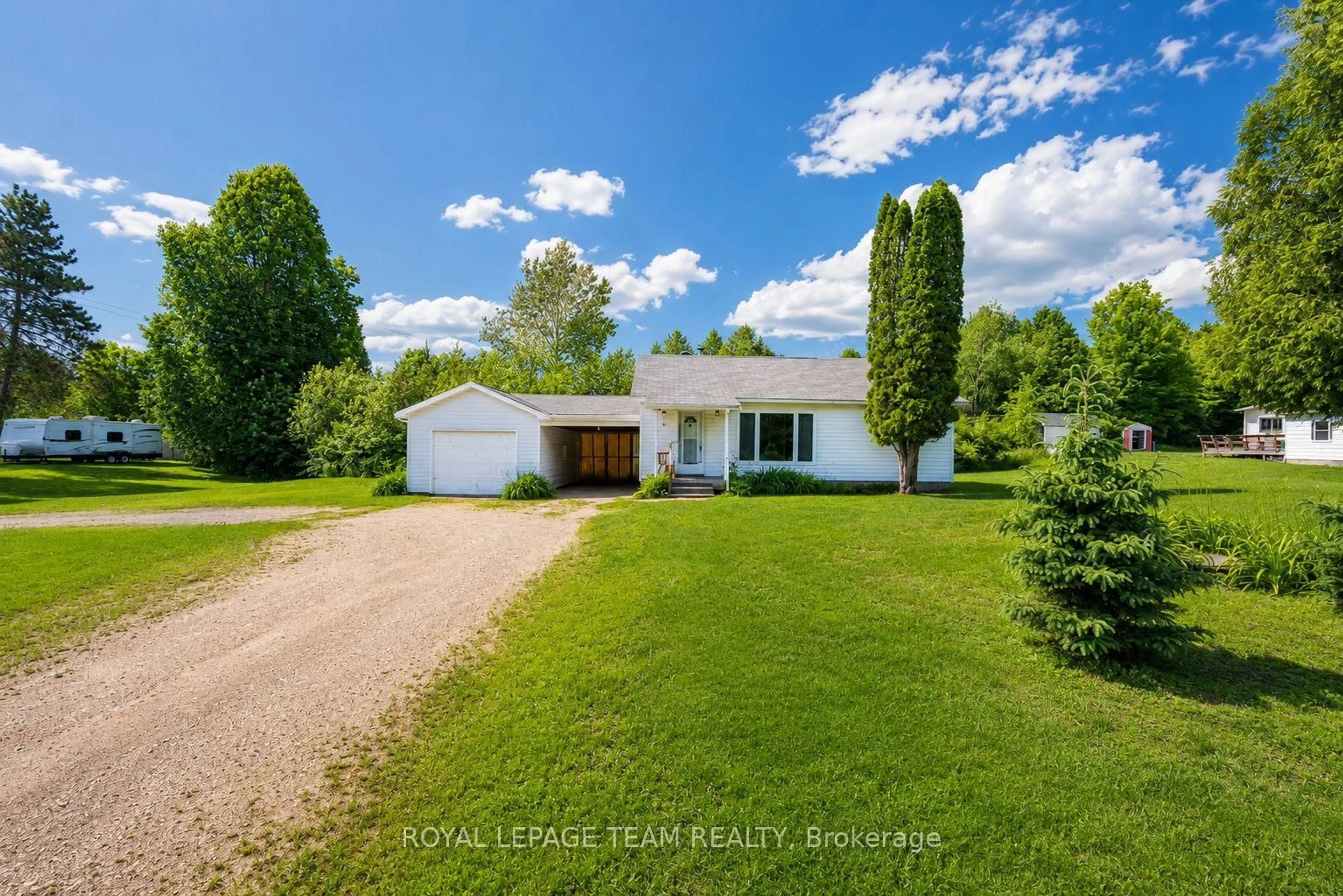 A pic from outside/outdoor area/front of a property/back of a property/a pic from drone, water/lake/river/ocean view for 90 Mill St, Killaloe Ontario K0J 2A0