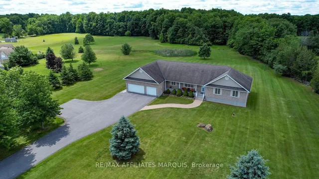 83 Horace Dr, Rideau Lakes 2