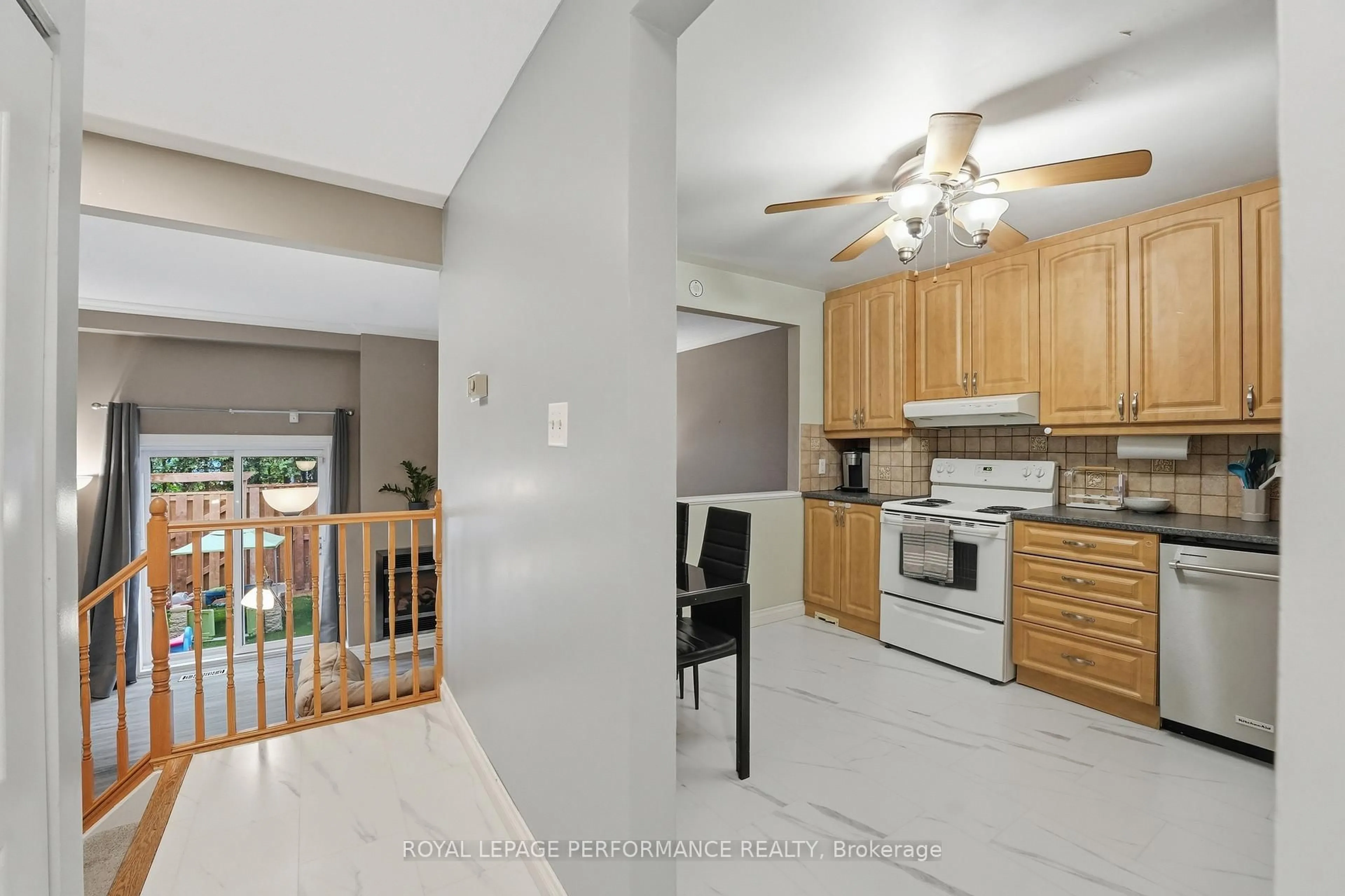 Open concept kitchen, ceramic/tile floor for 2208 Orient Park Dr, Ottawa Ontario K1B 4W2