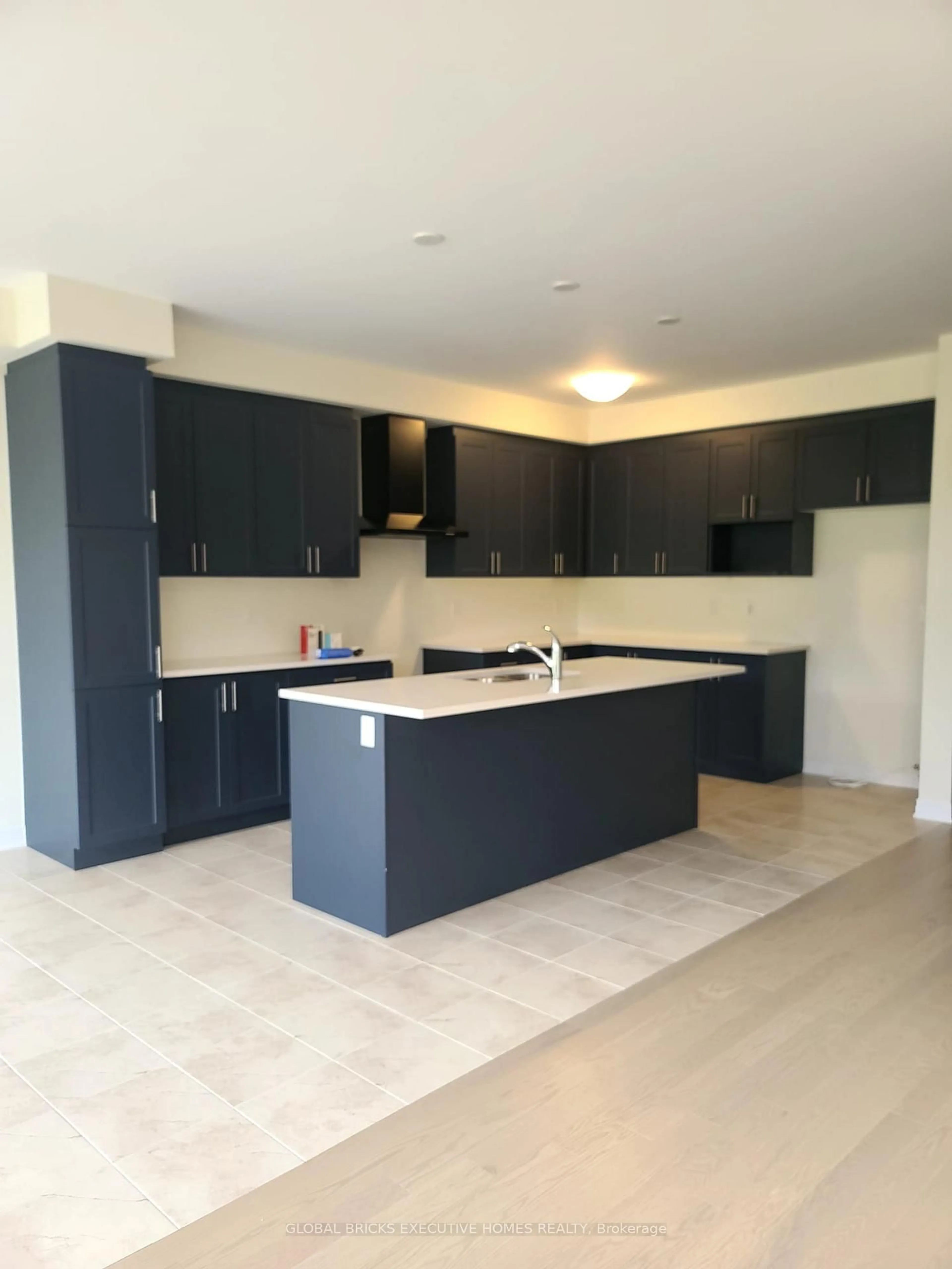 Open concept kitchen, ceramic/tile floor for 11 Poett Ave, Stratford Ontario N5A 0M2