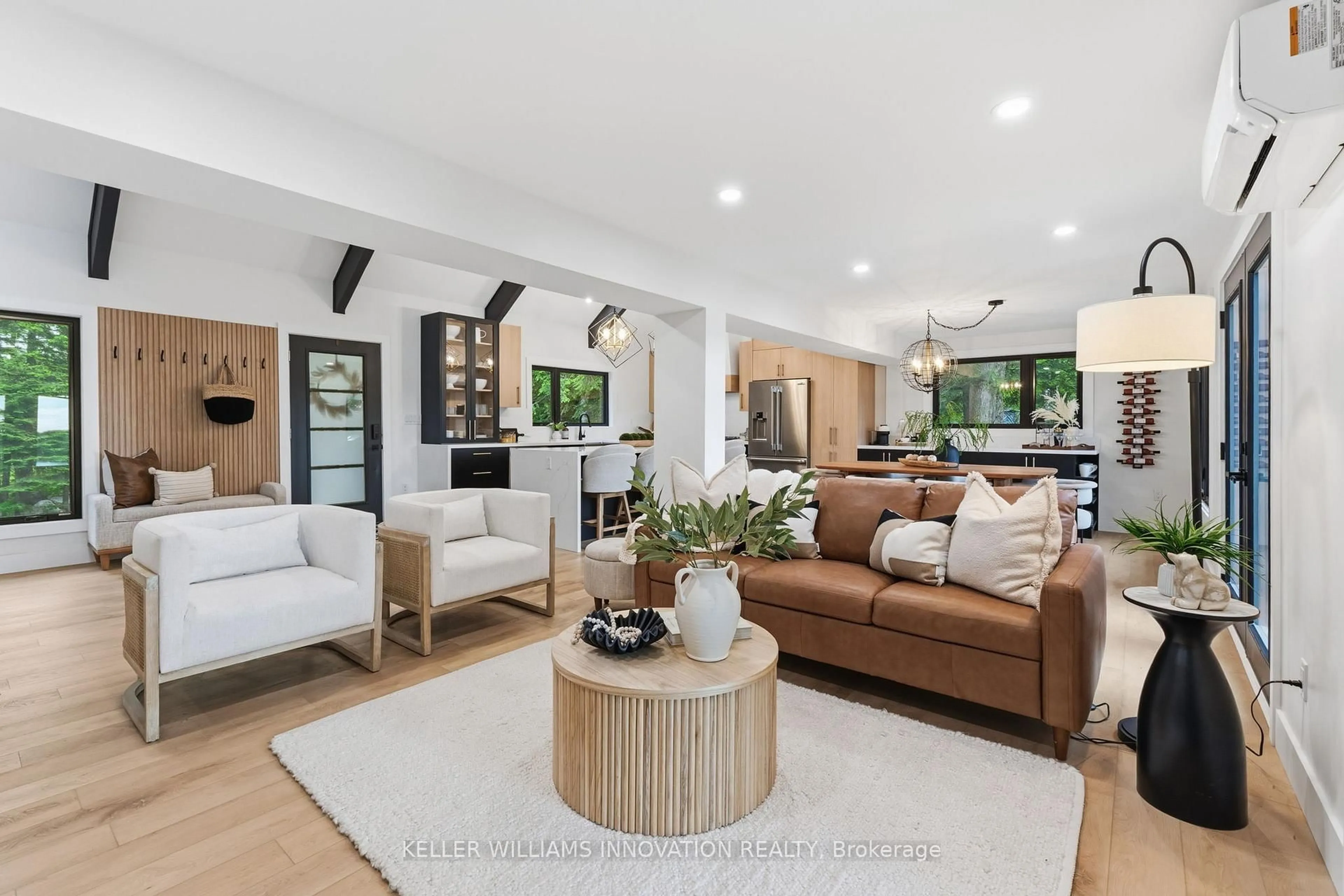 Living room with furniture, unknown for 1357 Dickie Lake Rd, Lake of Bays Ontario P0B 1A0