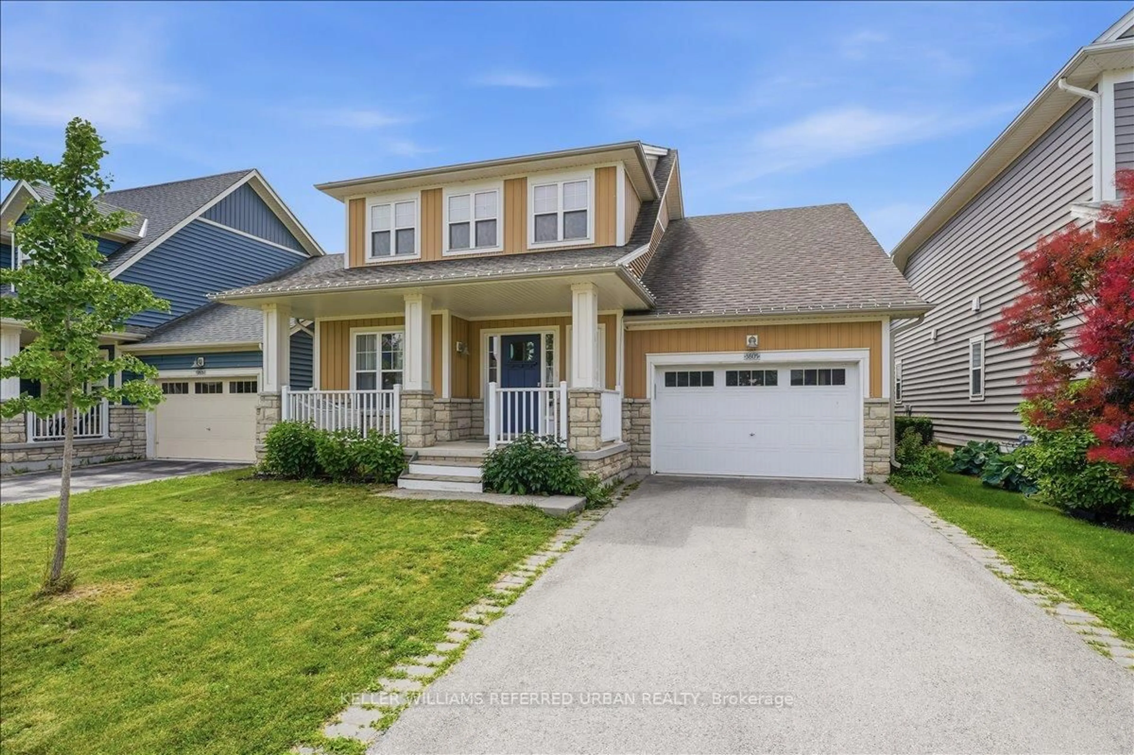 Home with vinyl exterior material, street for 3805 Ryan Ave, Fort Erie Ontario L0S 1B0