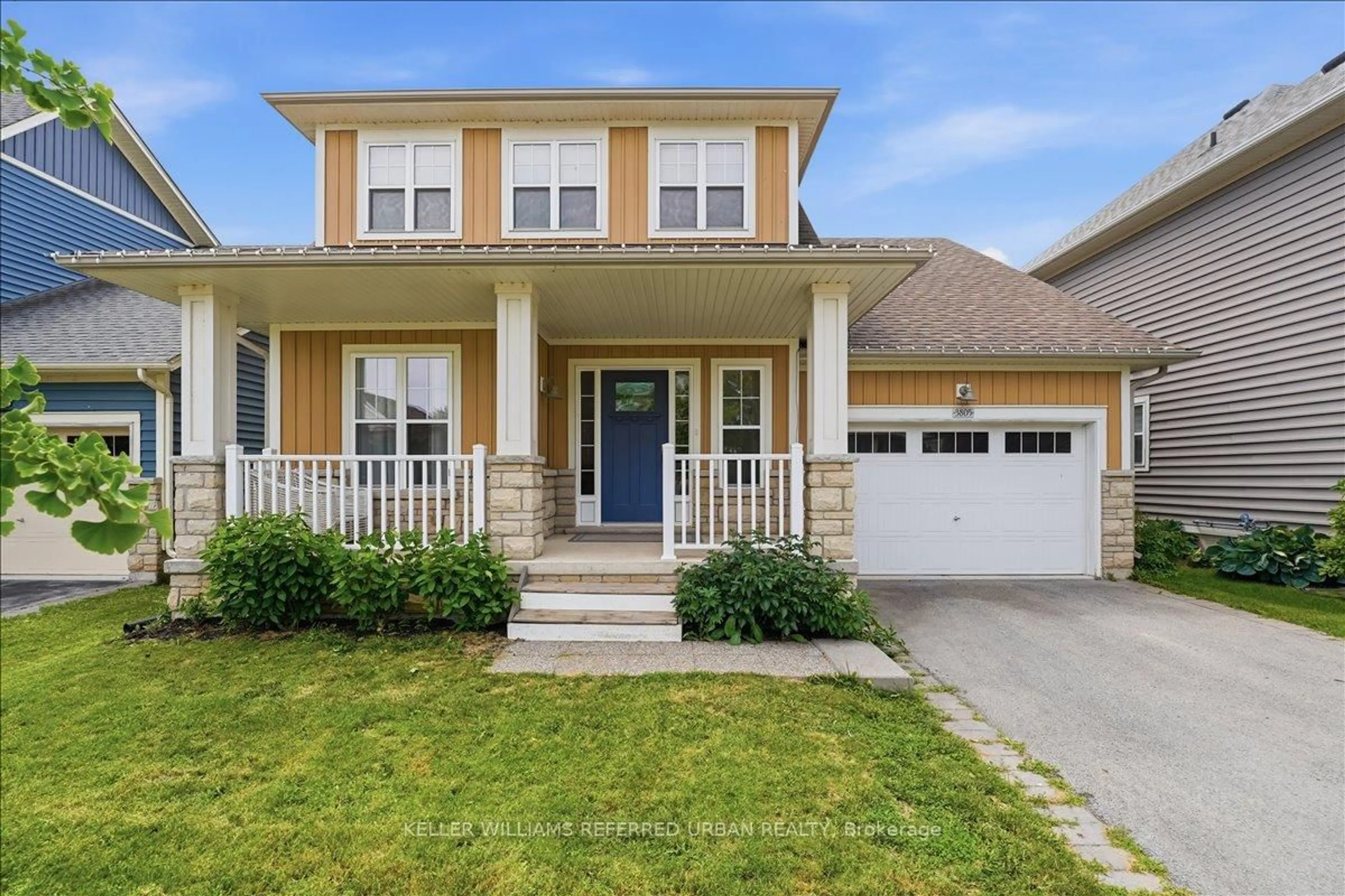 Home with vinyl exterior material, street for 3805 Ryan Ave, Fort Erie Ontario L0S 1B0