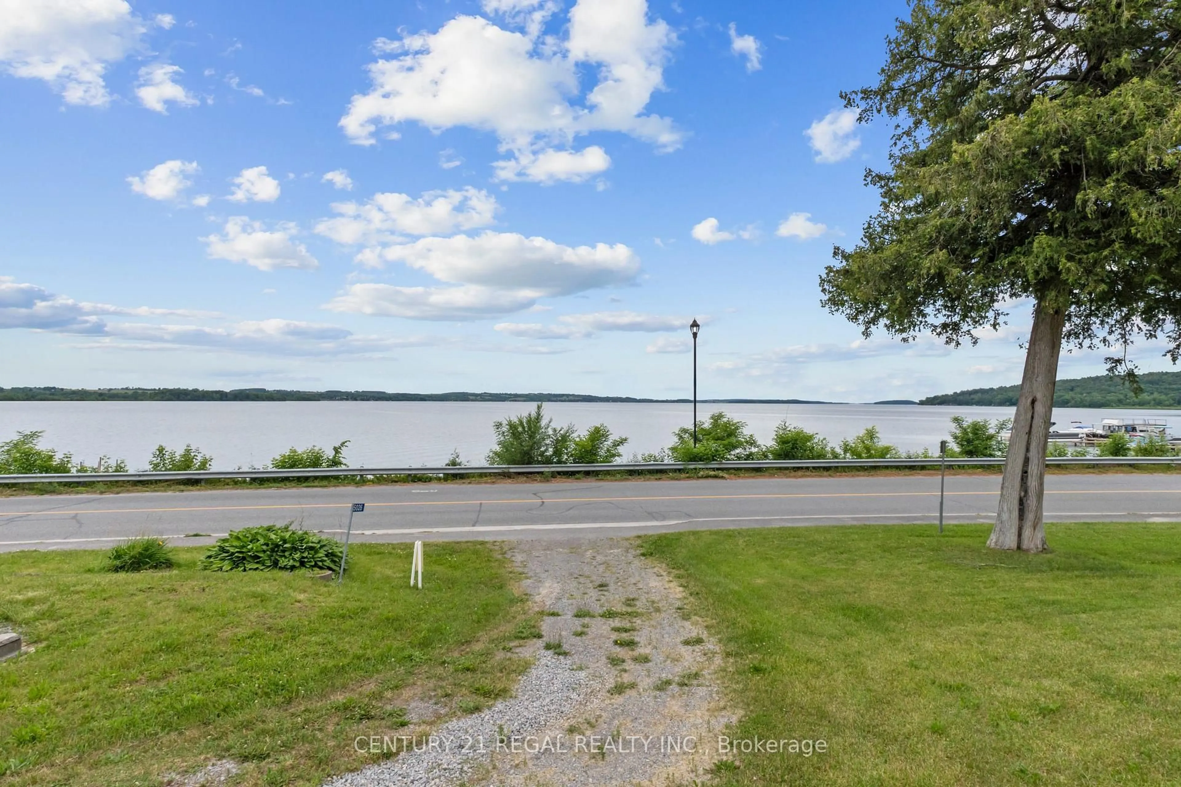 Patio, water/lake/river/ocean view for 5026 Rice Lake Dr Dr, Hamilton Township Ontario L1A 3V6