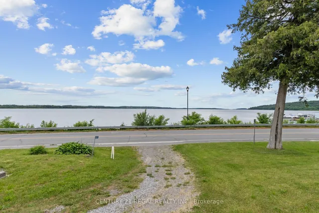 5026 Rice Lake Dr Dr, Hamilton Township 2