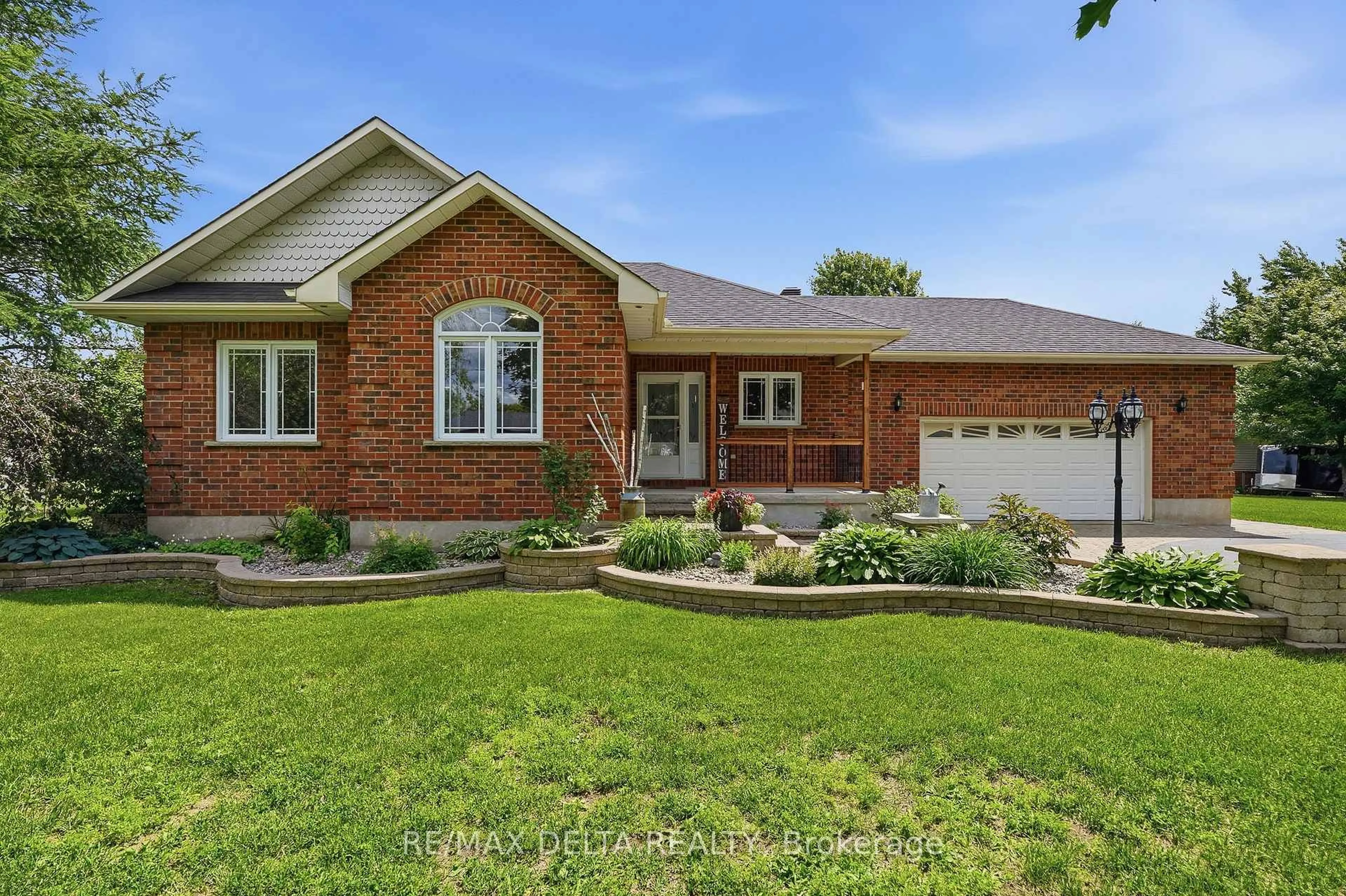 Home with brick exterior material, street for 2140 Lemery St, Clarence-Rockland Ontario K0A 1E0