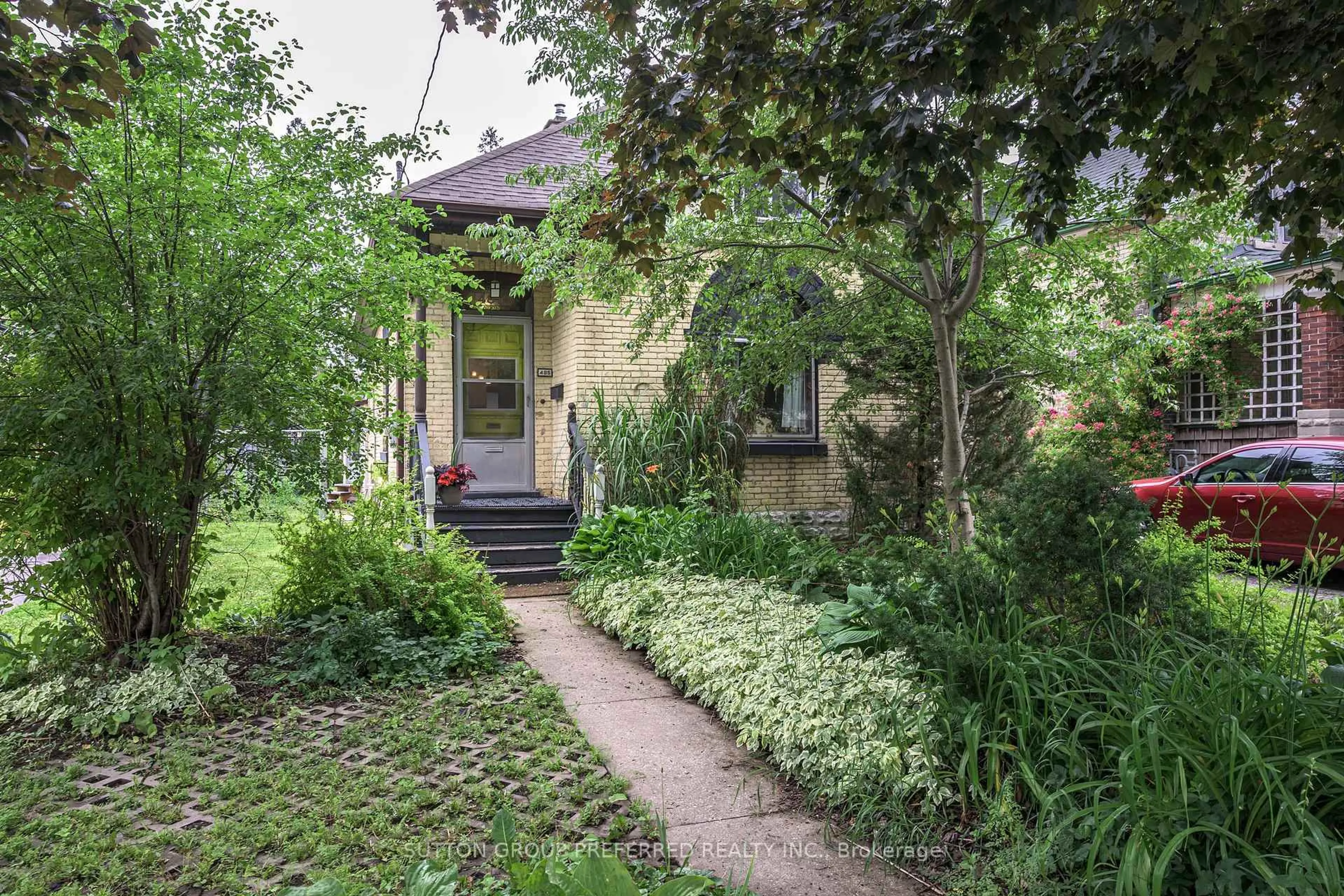 Unknown for 485 Dorinda St, London East Ontario N5W 4B3