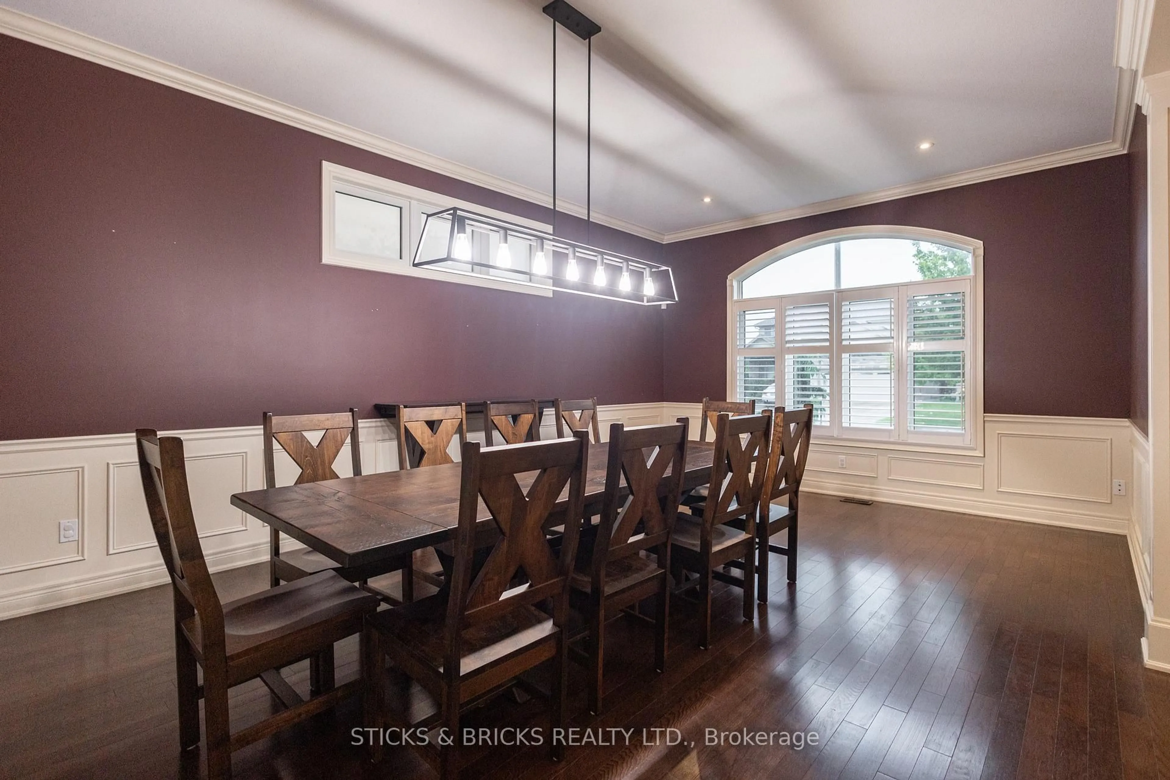 Dining room, unknown for 6415 Christopher Cres, Niagara Falls Ontario L2H 0B3