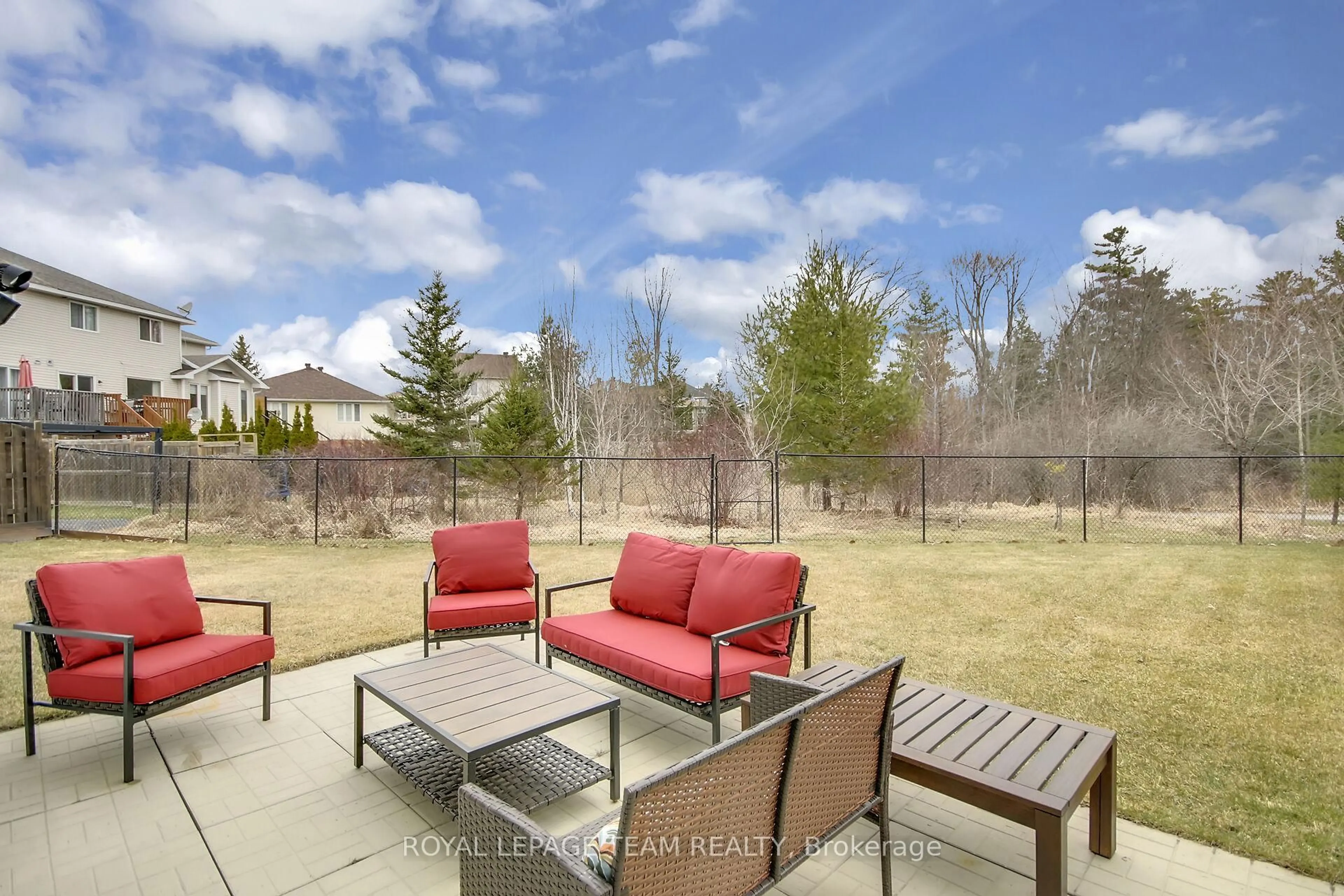 Patio, forest/trees view for 2136 Bergamot Circ, Ottawa Ontario K4A 4R4