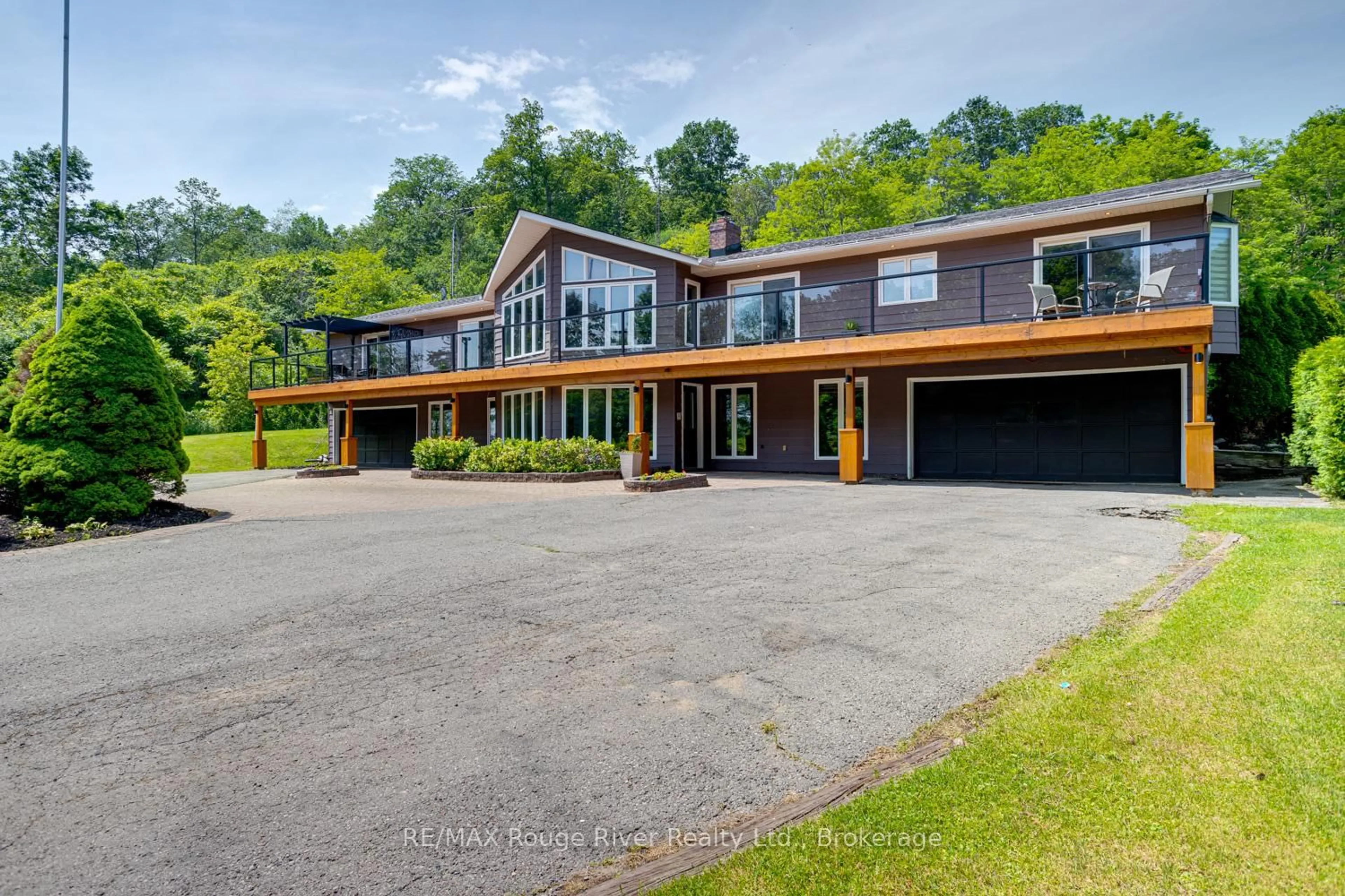 A pic from outside/outdoor area/front of a property/back of a property/a pic from drone, unknown for 9780 County 2 Rd, Hamilton Township Ontario K9A 4J8