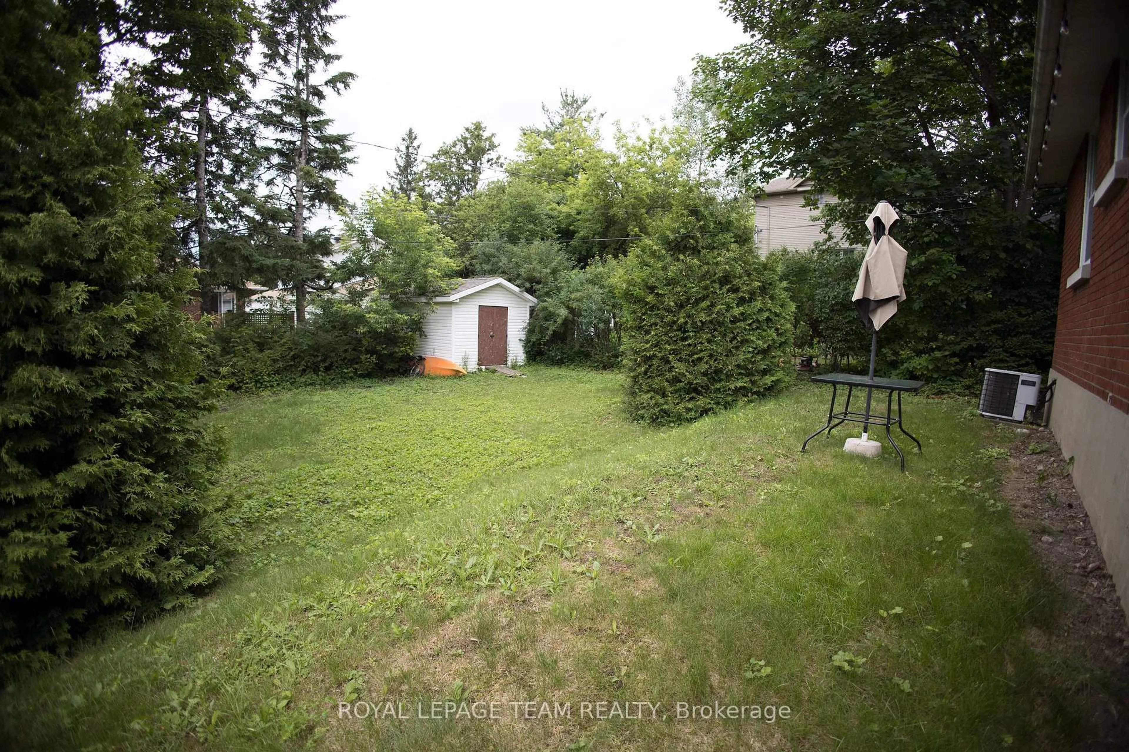 Unknown for 1339 Kilborn Ave, Ottawa Ontario K1H 6L2