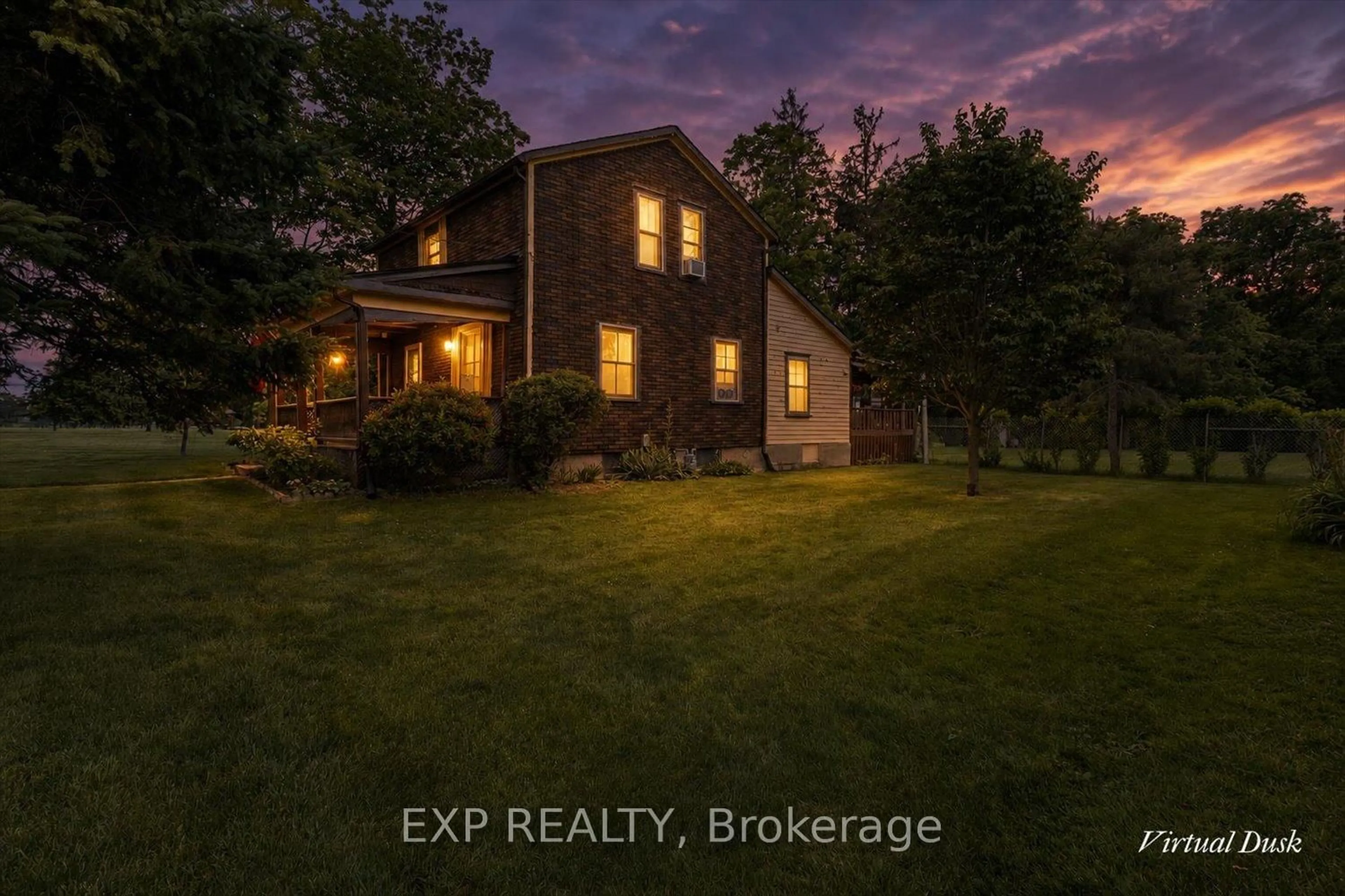 A pic from outside/outdoor area/front of a property/back of a property/a pic from drone, building for 181 Union St, Central Elgin Ontario N0L 1B0