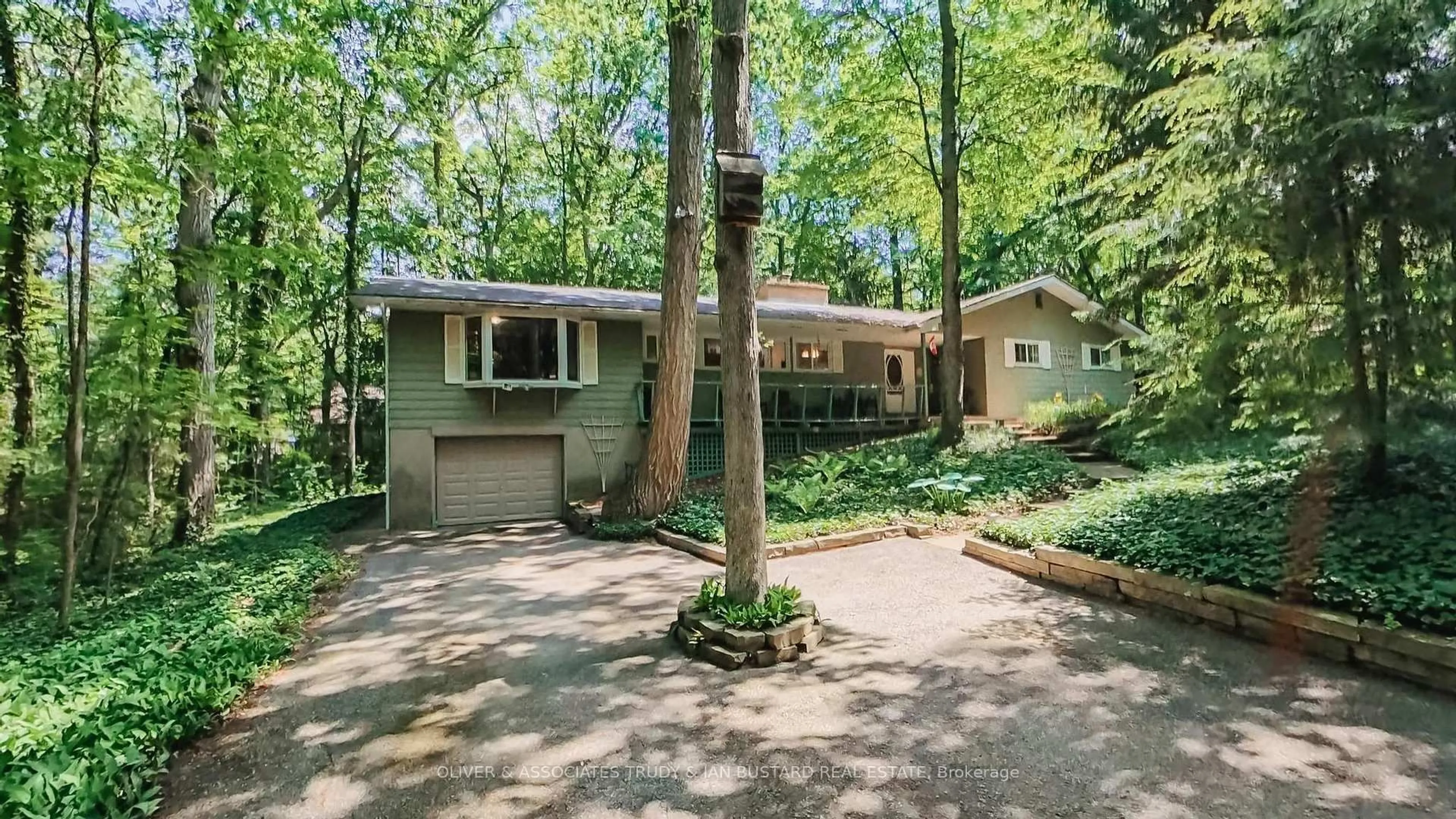 Unknown for 10294 Brewster Blvd, Lambton Shores Ontario N0M 1T0