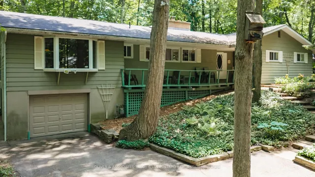 10294 Brewster Blvd, Lambton Shores 3