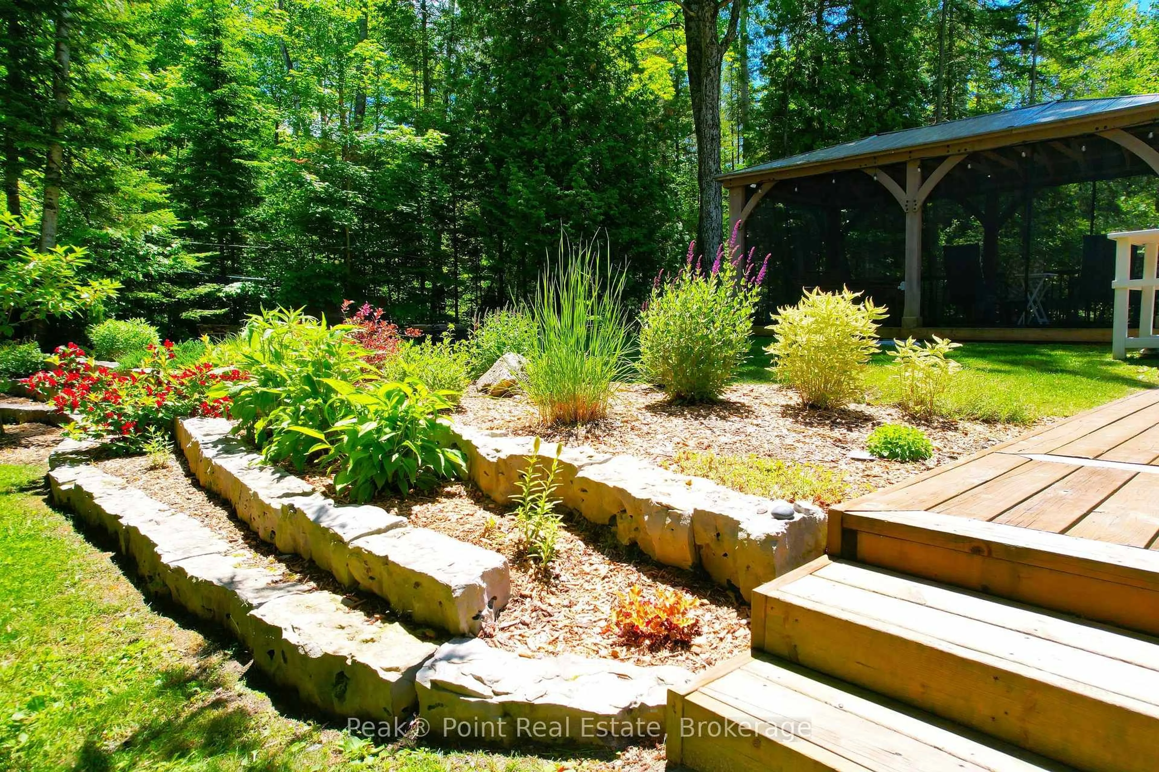 Patio, unknown for 6 KAHGEE St, Native Leased Lands Ontario N0H 2G0