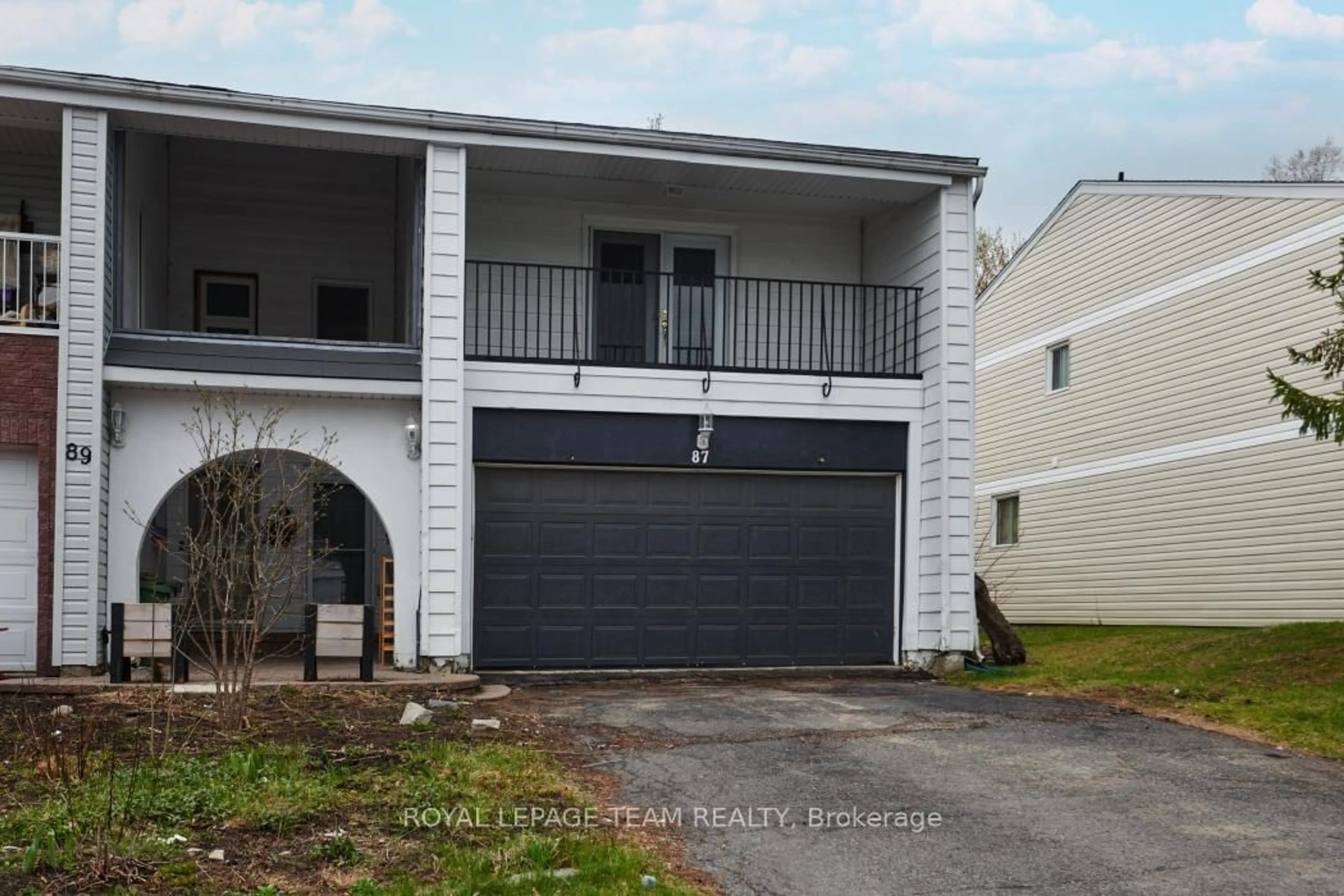 Unknown for 87 Grady Cres, Ottawa Ontario K2H 5S2