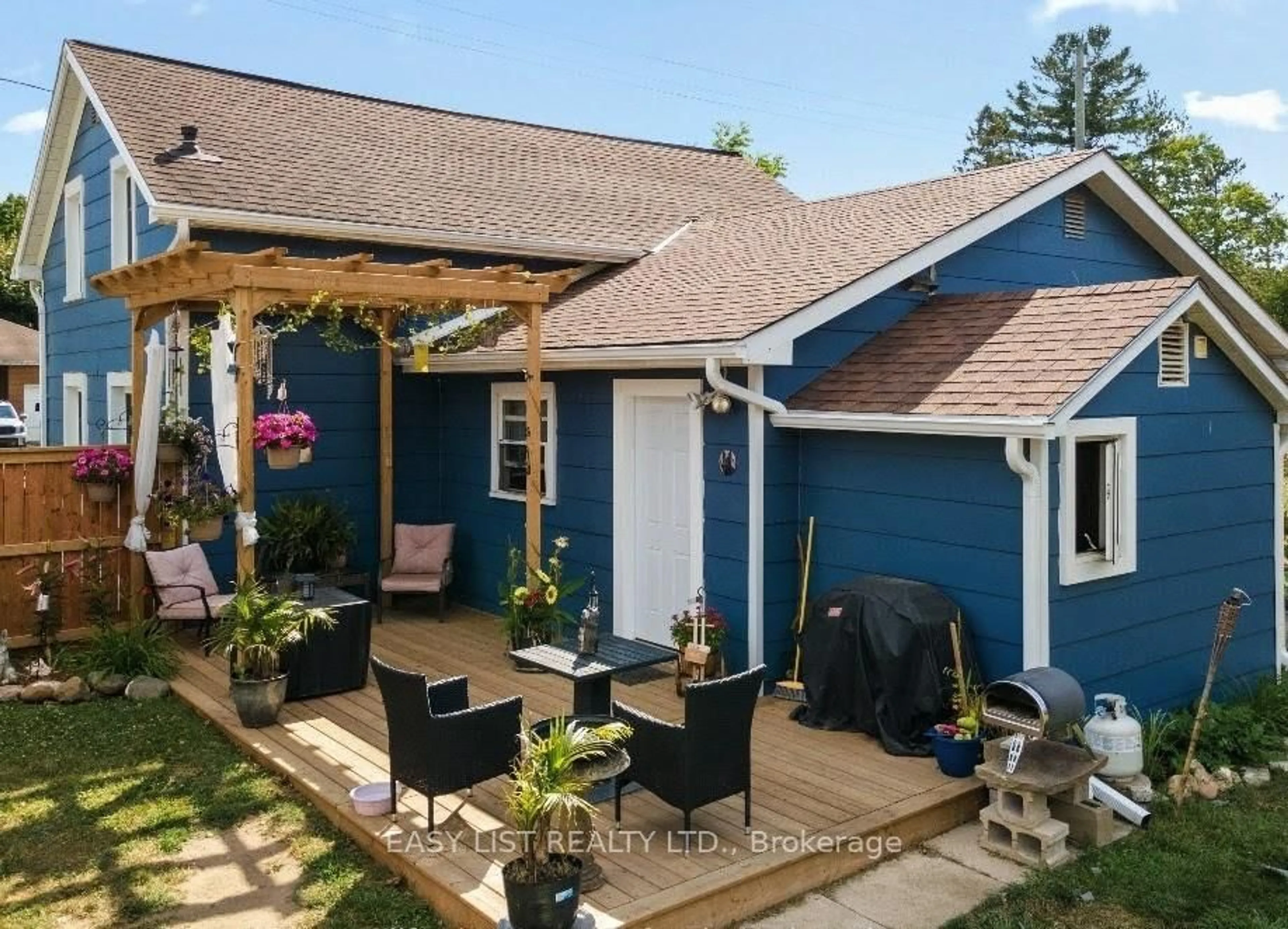 Unknown for 339 Green St, Saugeen Shores Ontario N0H 2C0