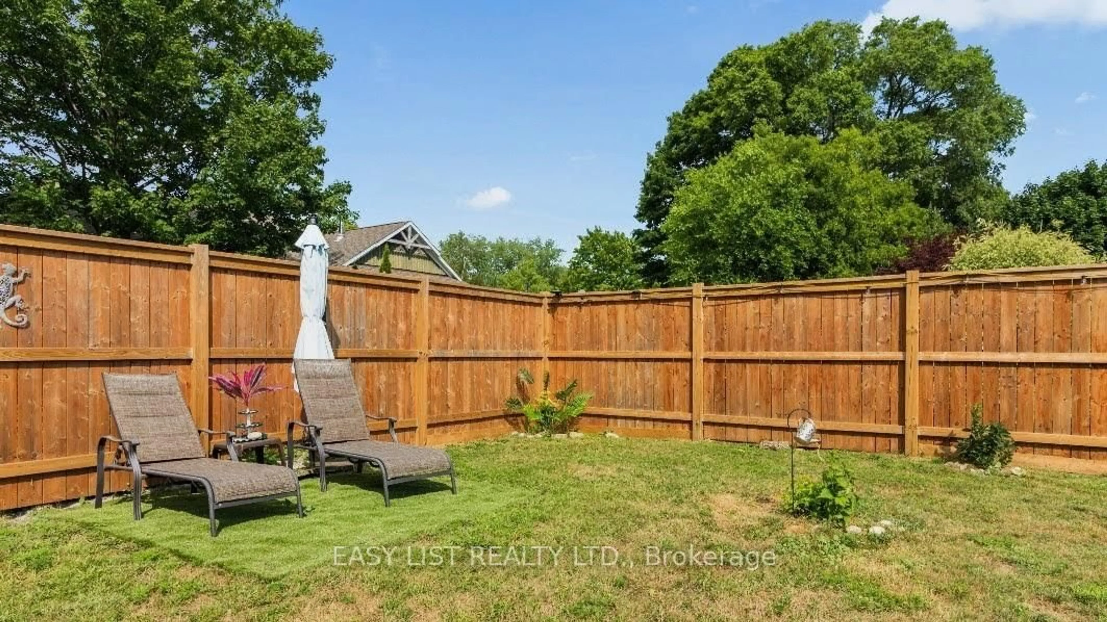 Patio, unknown for 339 Green St, Saugeen Shores Ontario N0H 2C0