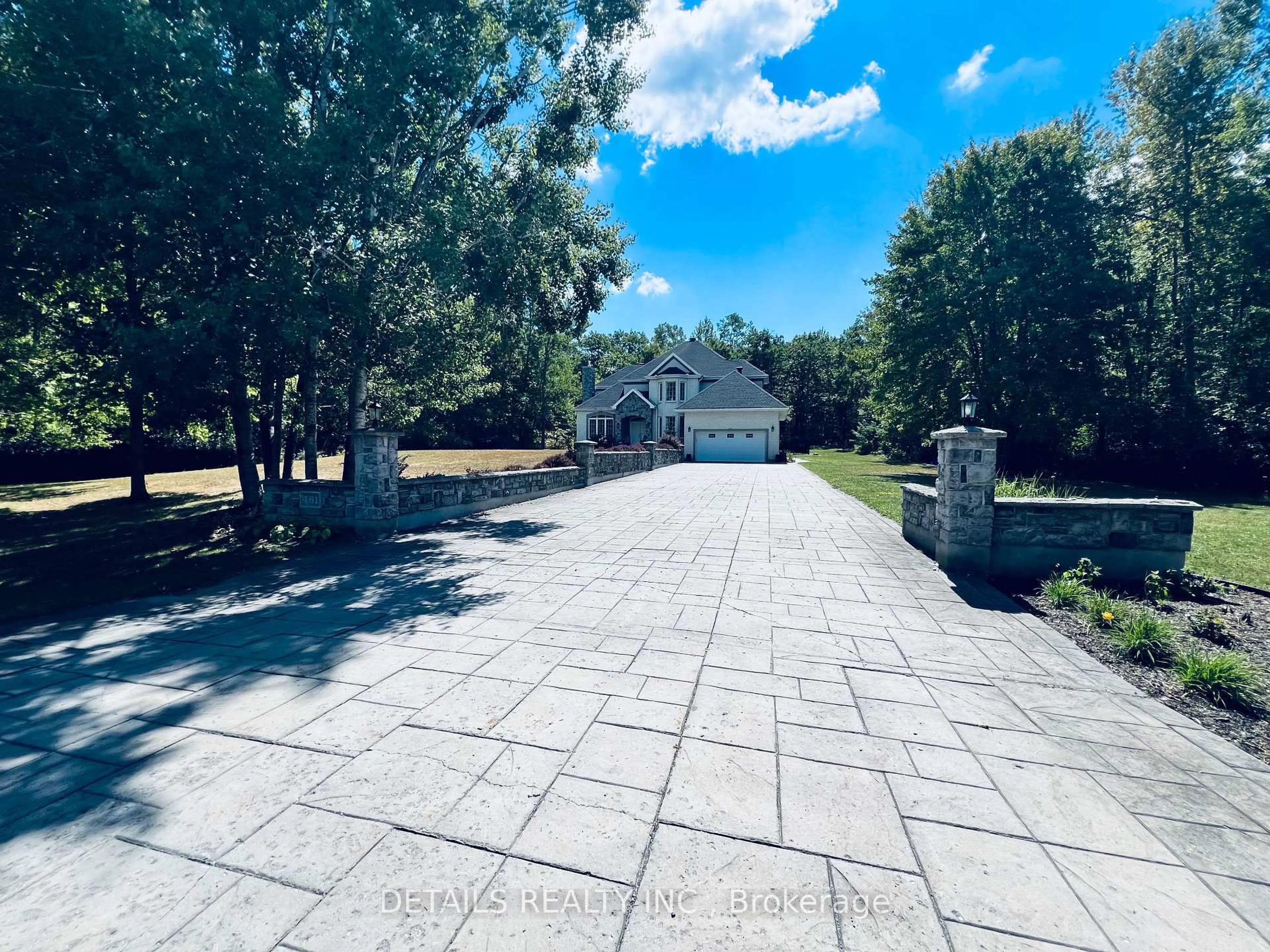 A pic from outside/outdoor area/front of a property/back of a property/a pic from drone, unknown for 461 John Aselford Dr, Ottawa Ontario K2W 1A8