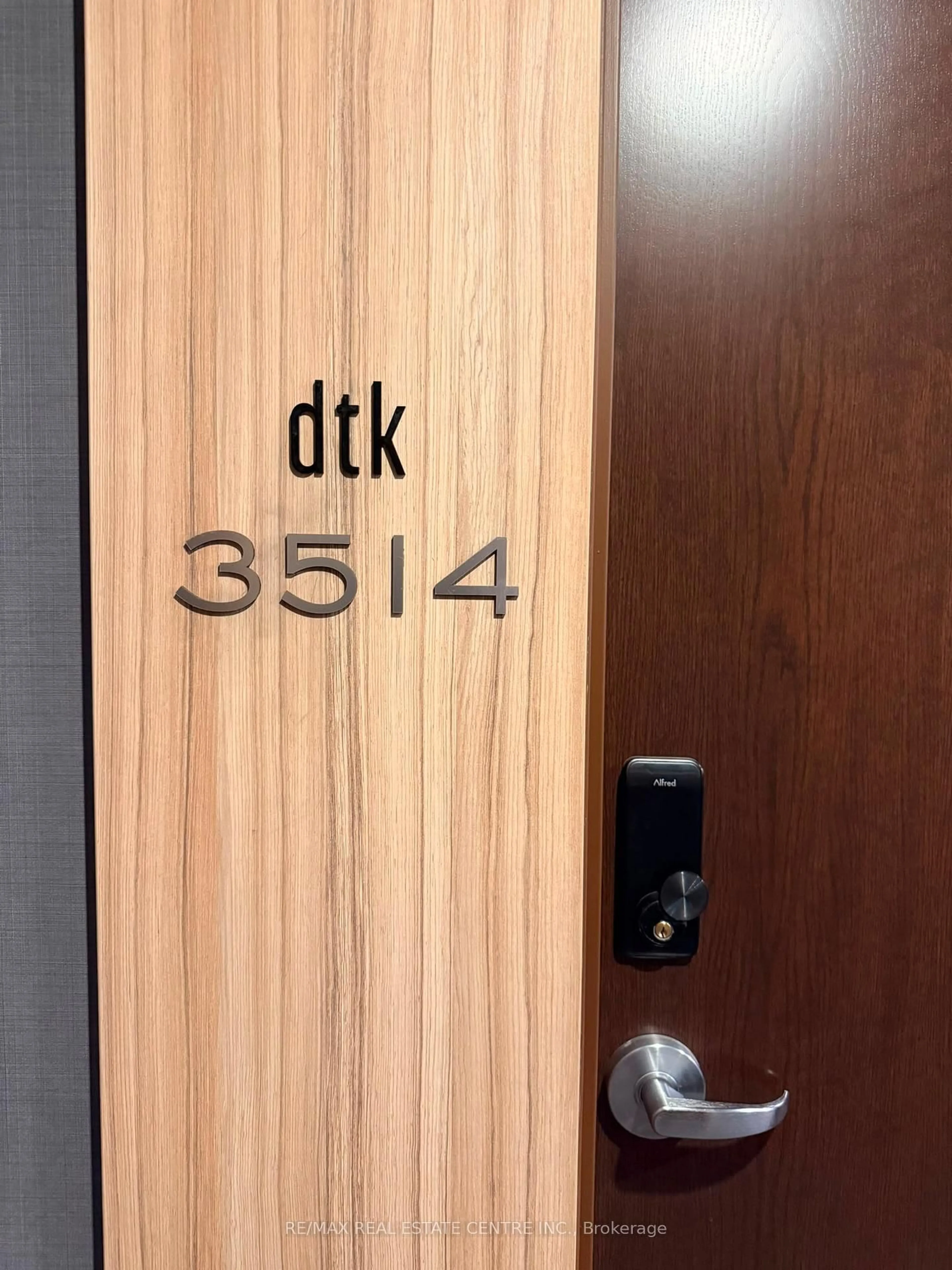Unknown for 60 Frederick St #3514, Kitchener Ontario N2H 0C7