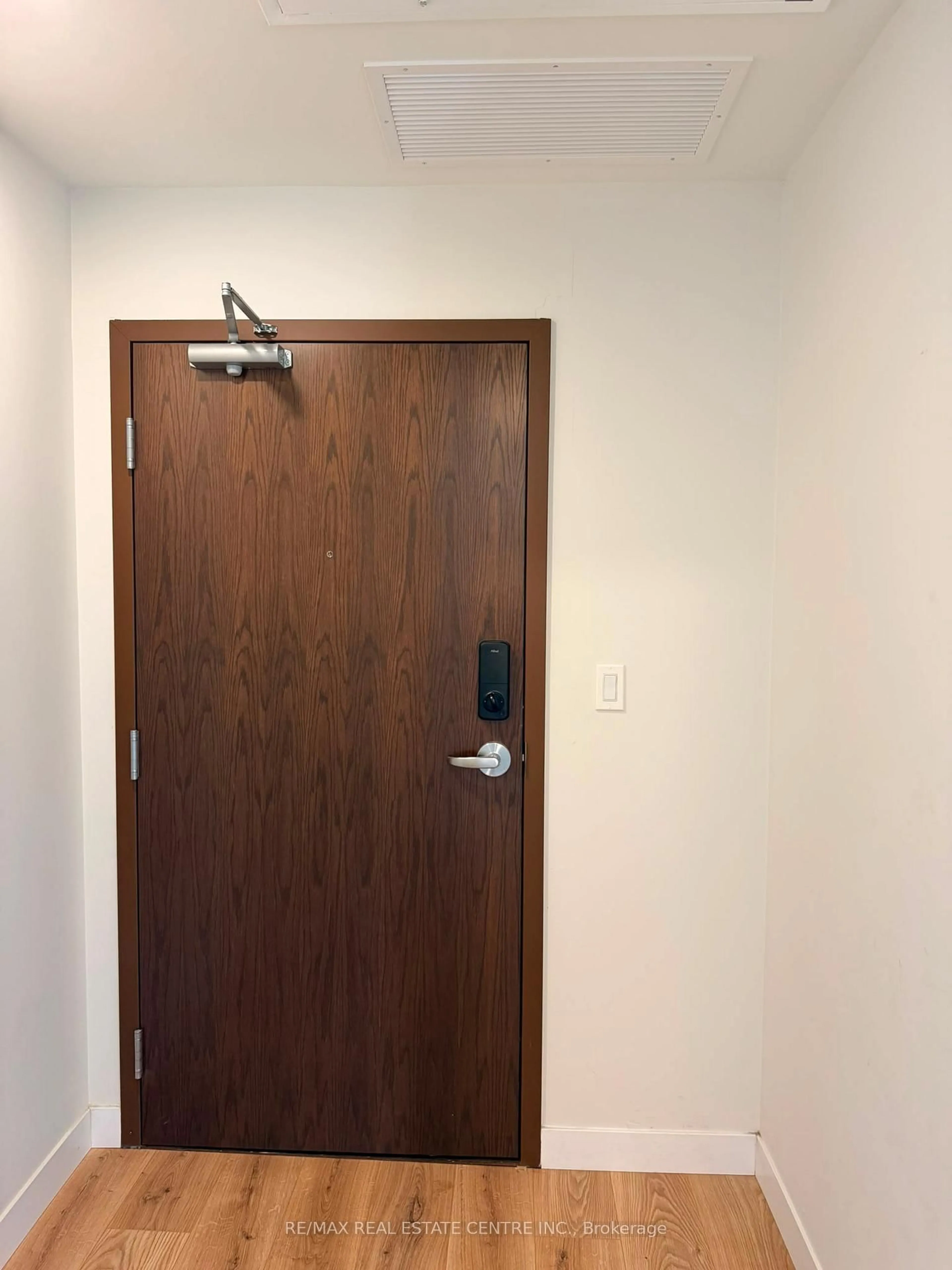 A pic of a room for 60 Frederick St #3514, Kitchener Ontario N2H 0C7