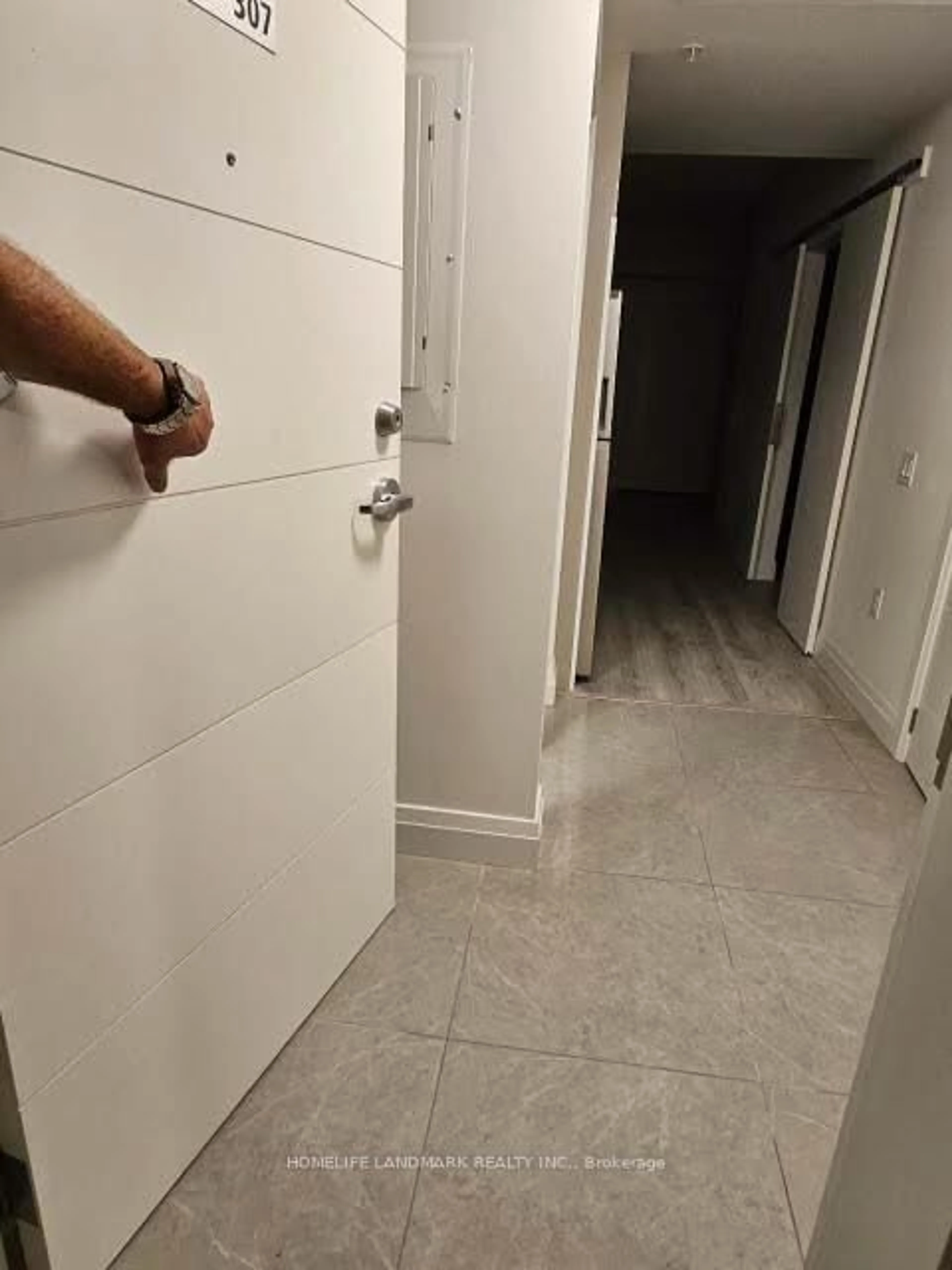 A pic of a room for 652 Princess St #307, Kingston Ontario K7L 1E5