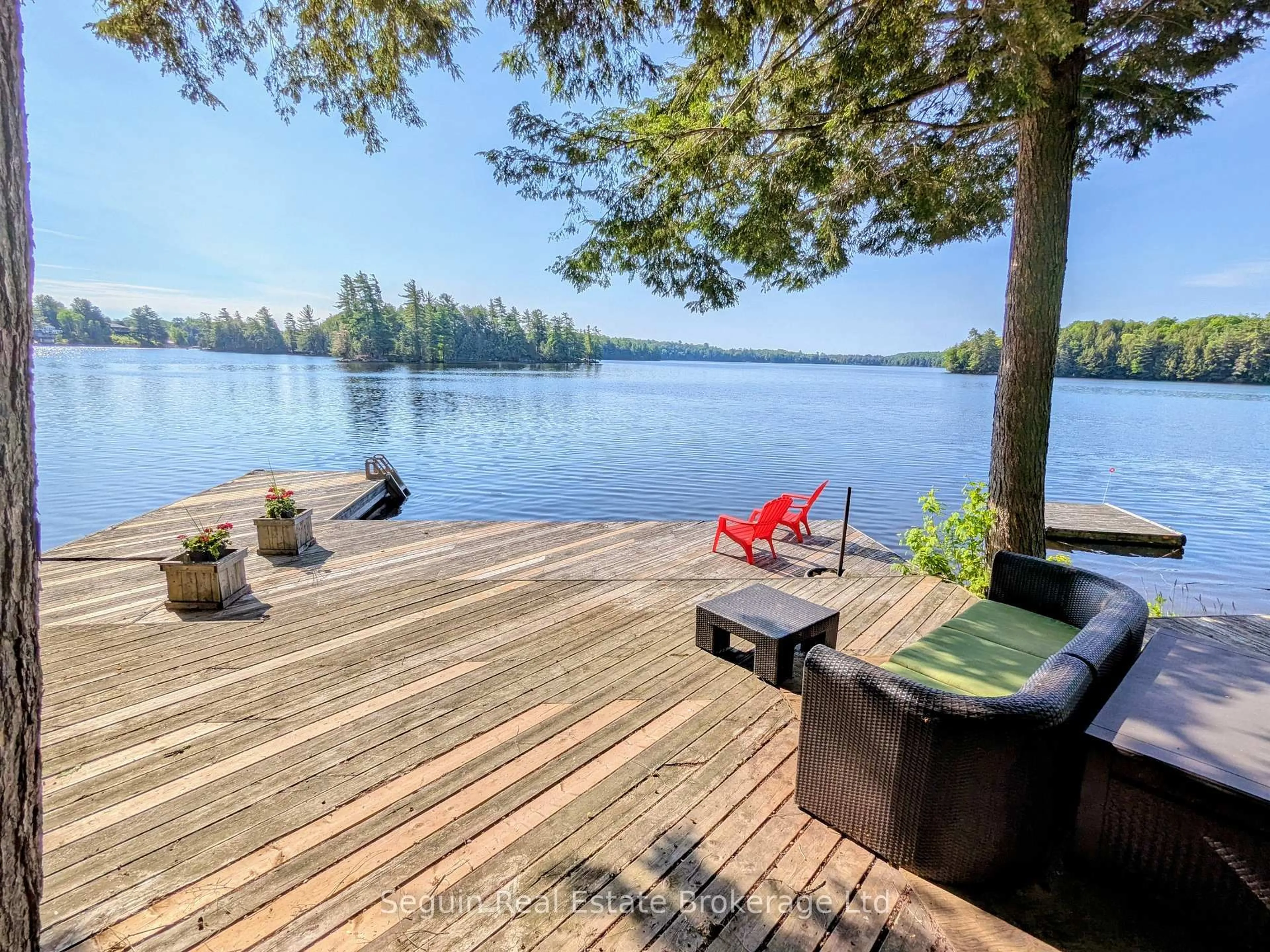Patio, water/lake/river/ocean view for 47 Deerfield Rd, McKellar Ontario P2A 2W7