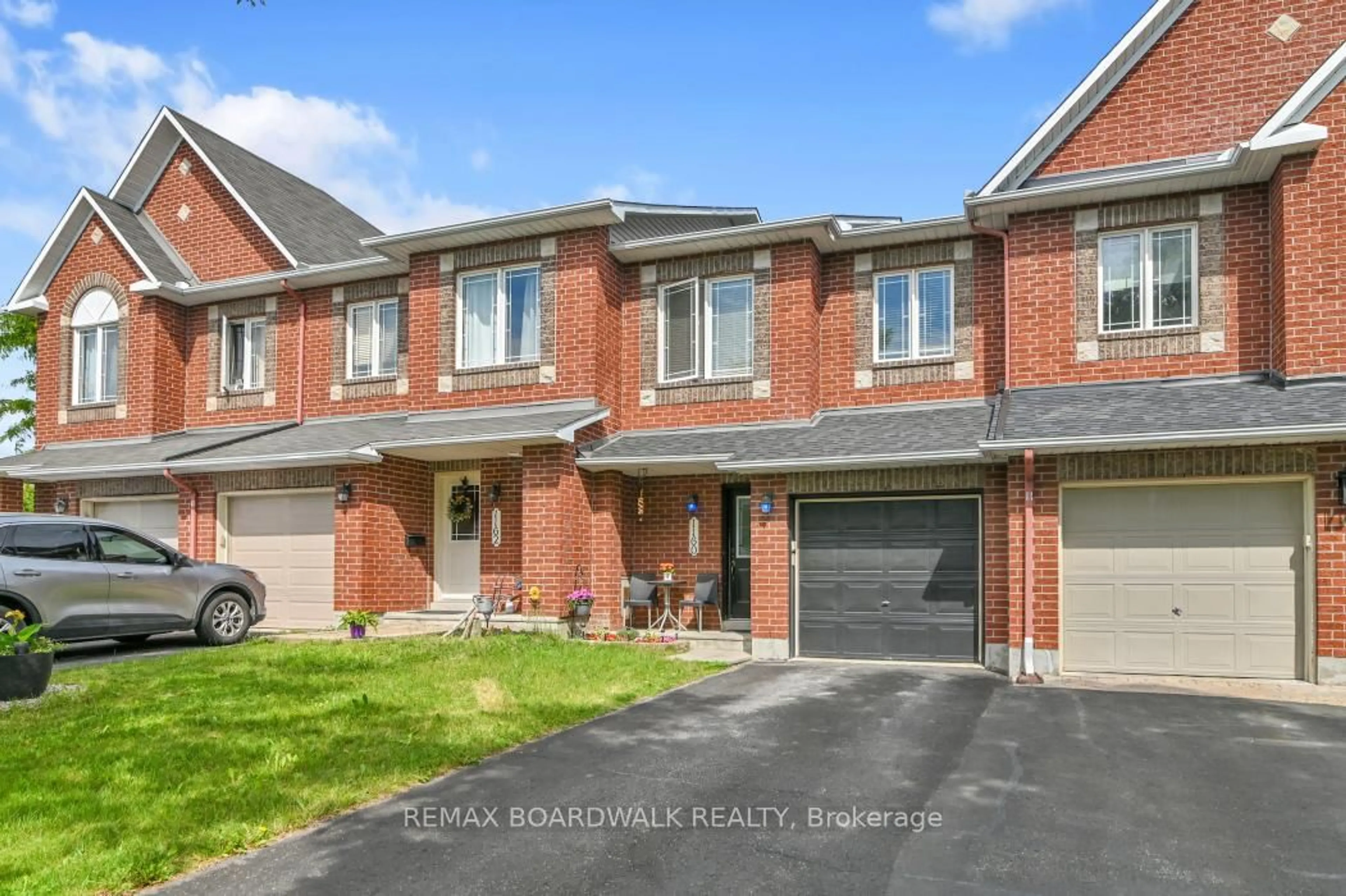 Home with brick exterior material, street for 1160 Halton Terr, Ottawa Ontario K2W 1H6