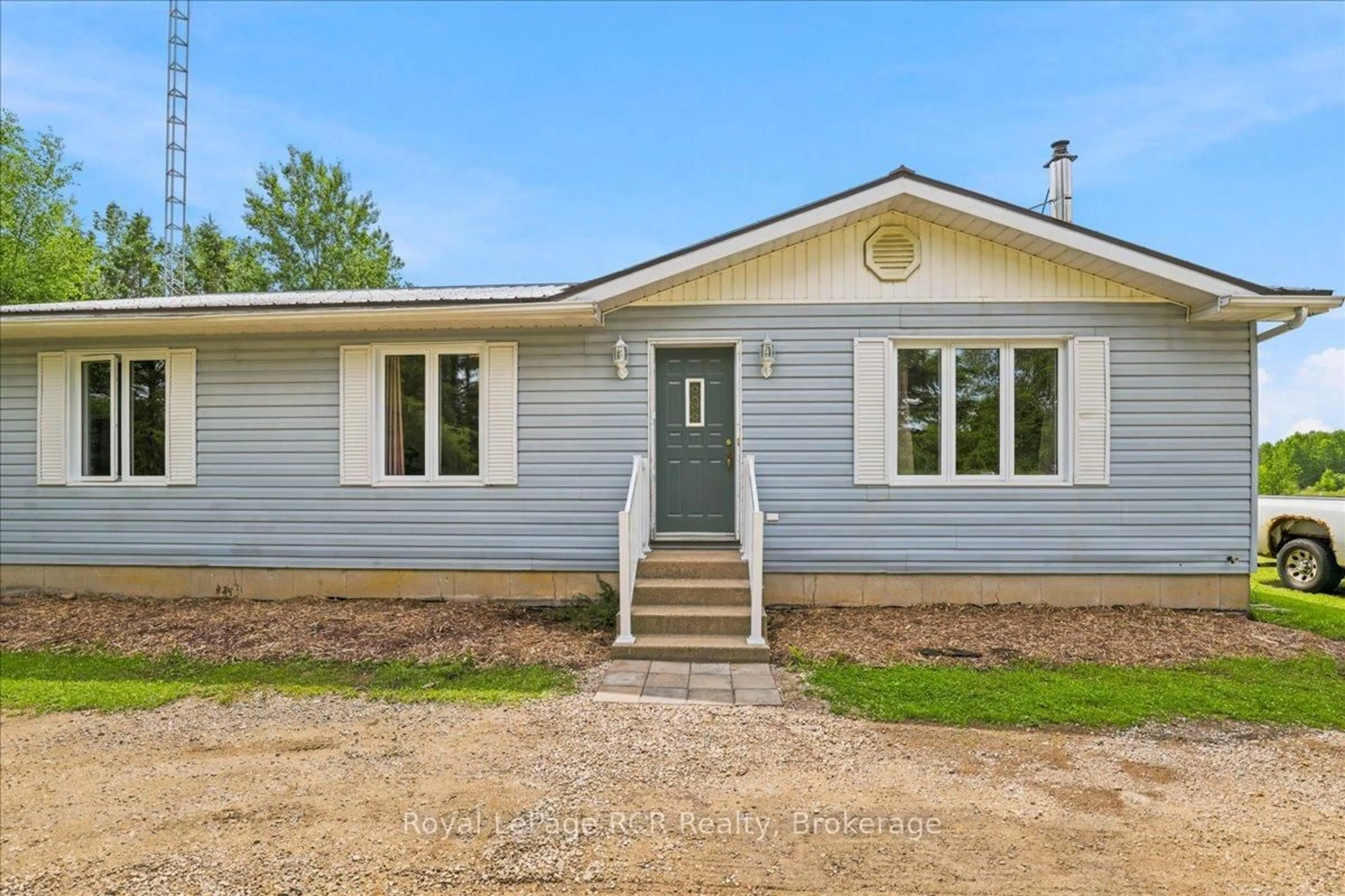 Home with vinyl exterior material, street for 111466 Grey Rd 14, Southgate Ontario N0G 1N0