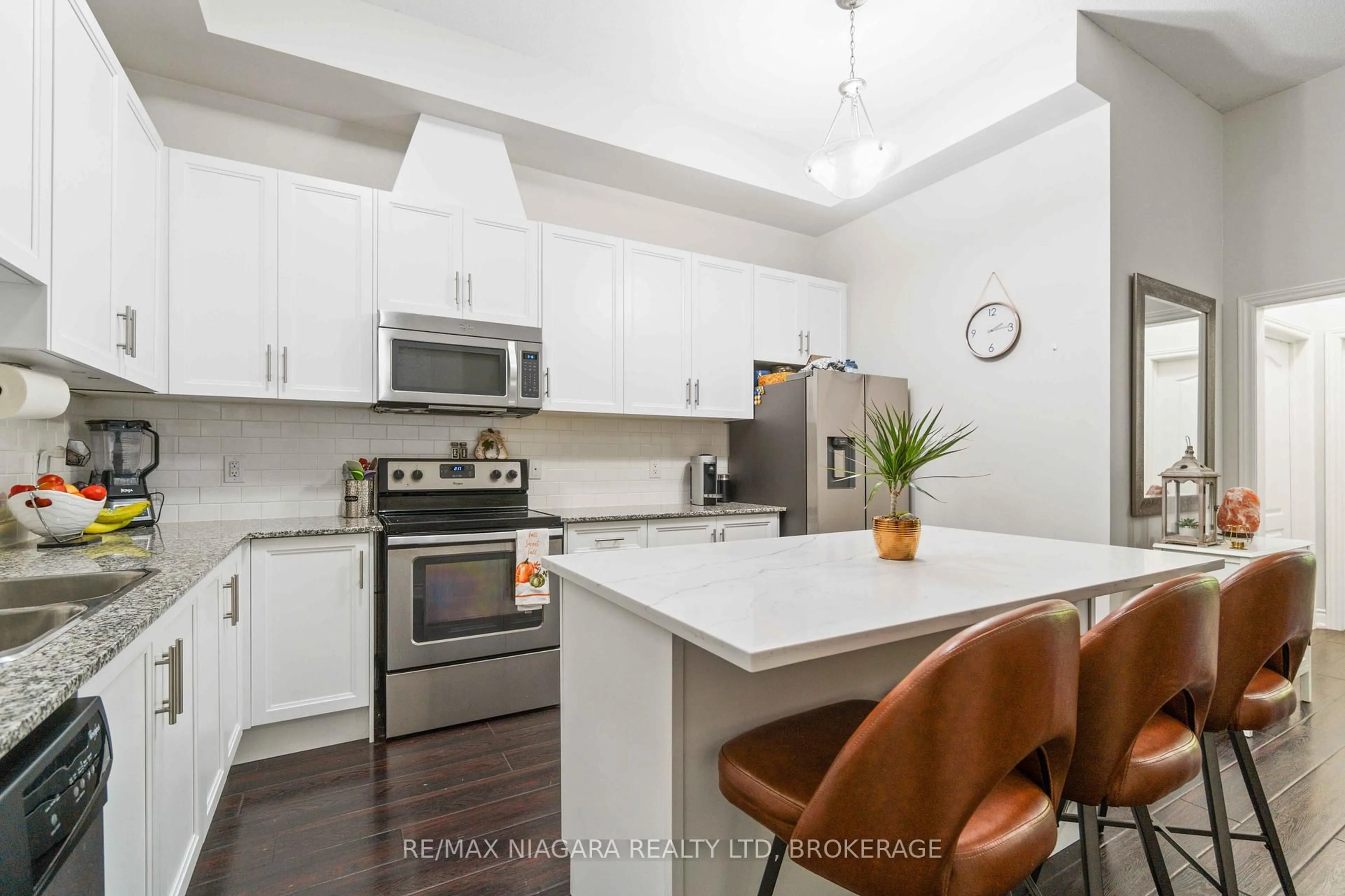 Open concept kitchen, unknown for 8111 FOREST GLEN Dr #132, Niagara Falls Ontario L2H 2Y7