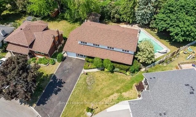 35 Patrick St, Quinte West 2