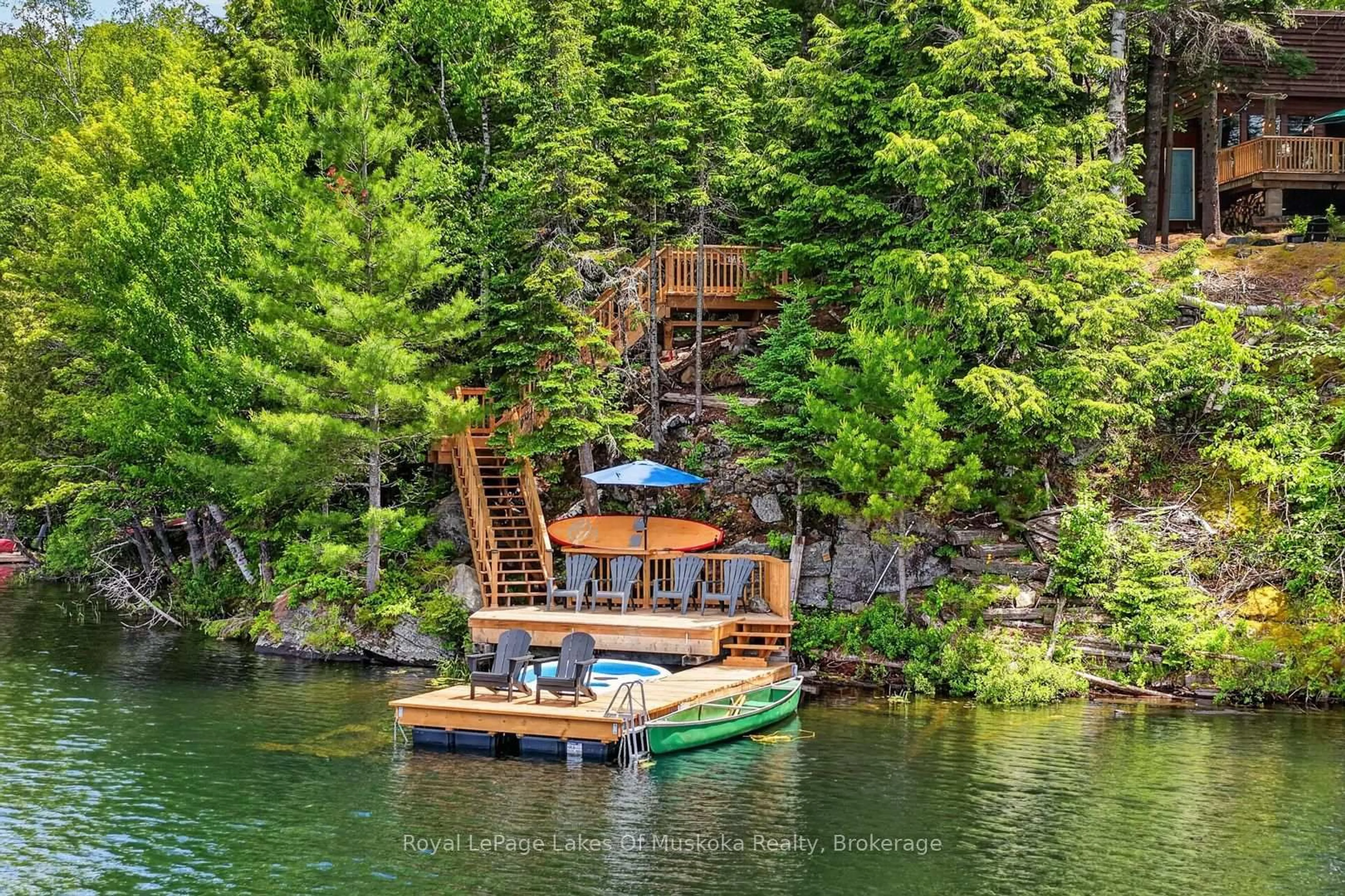 Patio, water/lake/river/ocean view for 1053 East Walker Lake Dr, Lake of Bays Ontario P1H 2J6