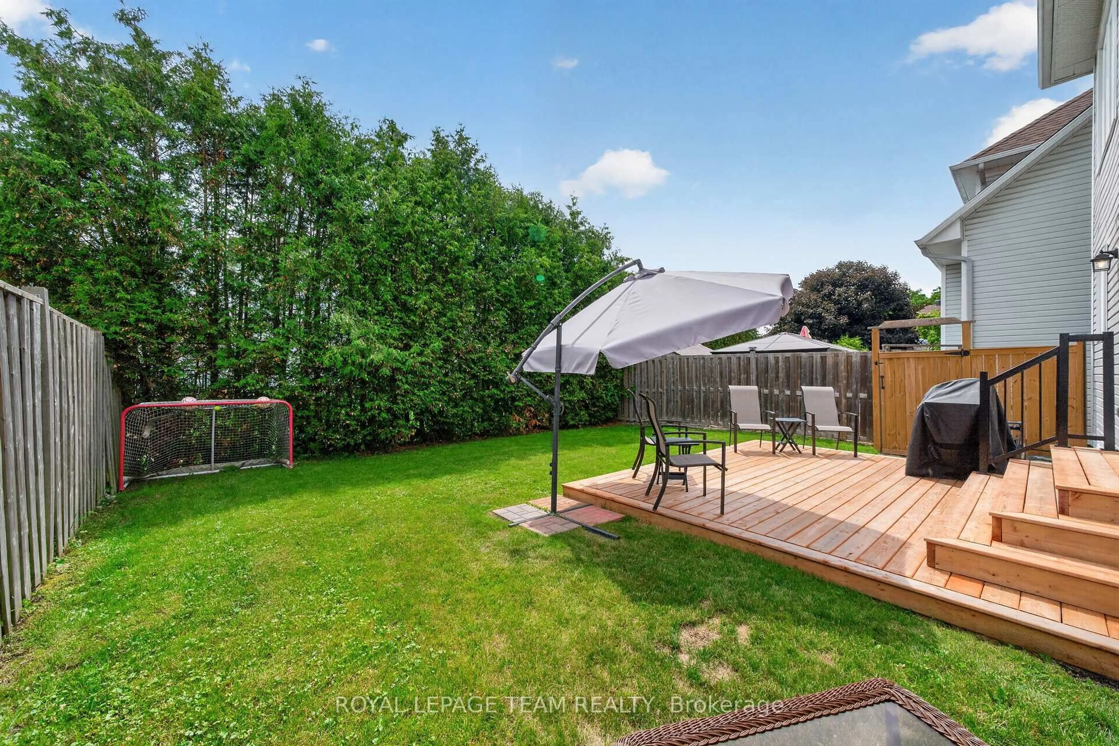 A pic from outside/outdoor area/front of a property/back of a property/a pic from drone, forest/trees view for 191 Windhurst Dr, Ottawa Ontario K2G 6G9