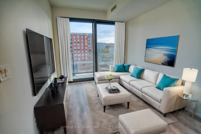 1 Jarvis St #805, Hamilton 5