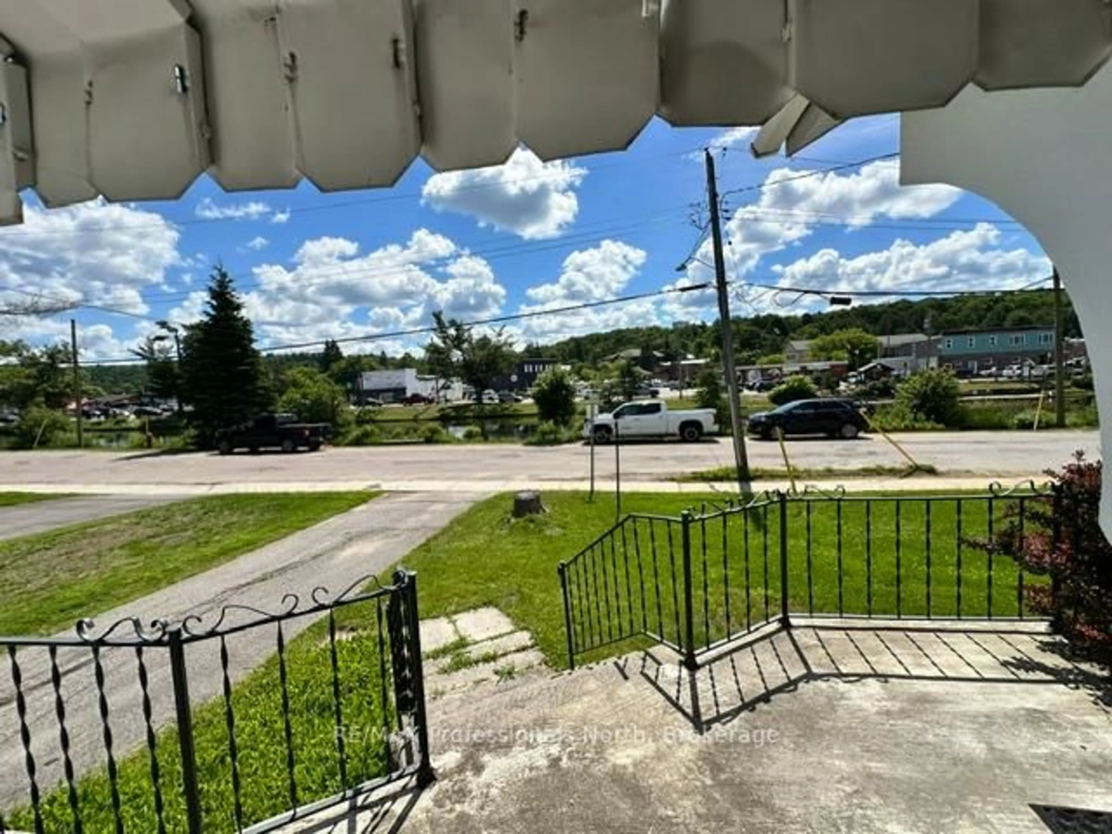 A pic from outside/outdoor area/front of a property/back of a property/a pic from drone, city buildings view from balcony for 7 Invergordon Ave, Minden Hills Ontario K0M 2K0