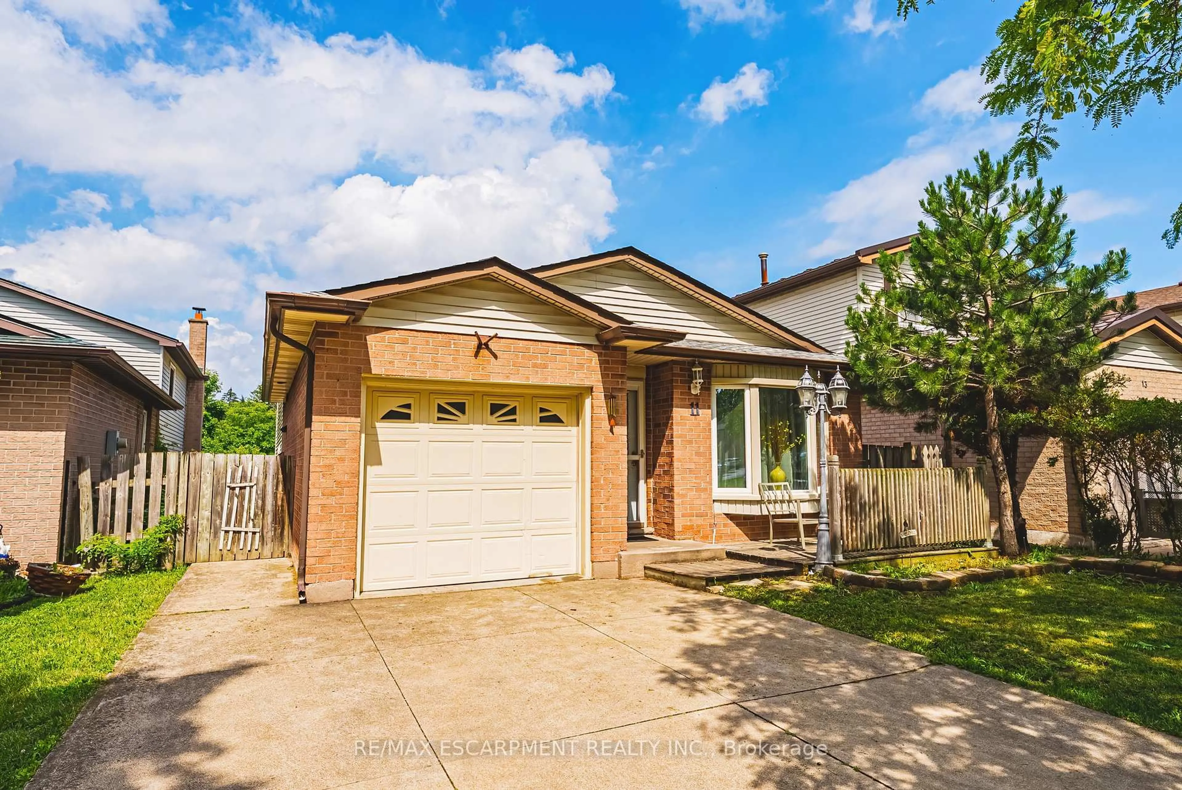 Home with brick exterior material, street for 11 Drakes Dr, Hamilton Ontario L8E 4G4