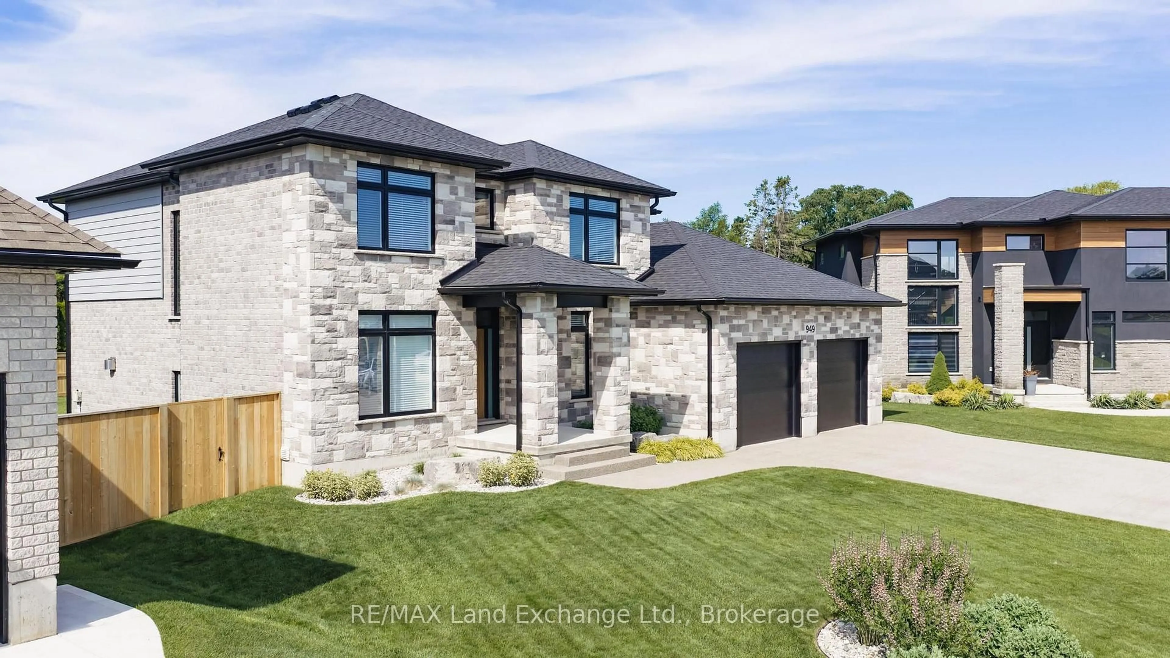 Home with brick exterior material, street for 949 Bogdanovic Way, Huron-Kinloss Ontario N2Z 0H4