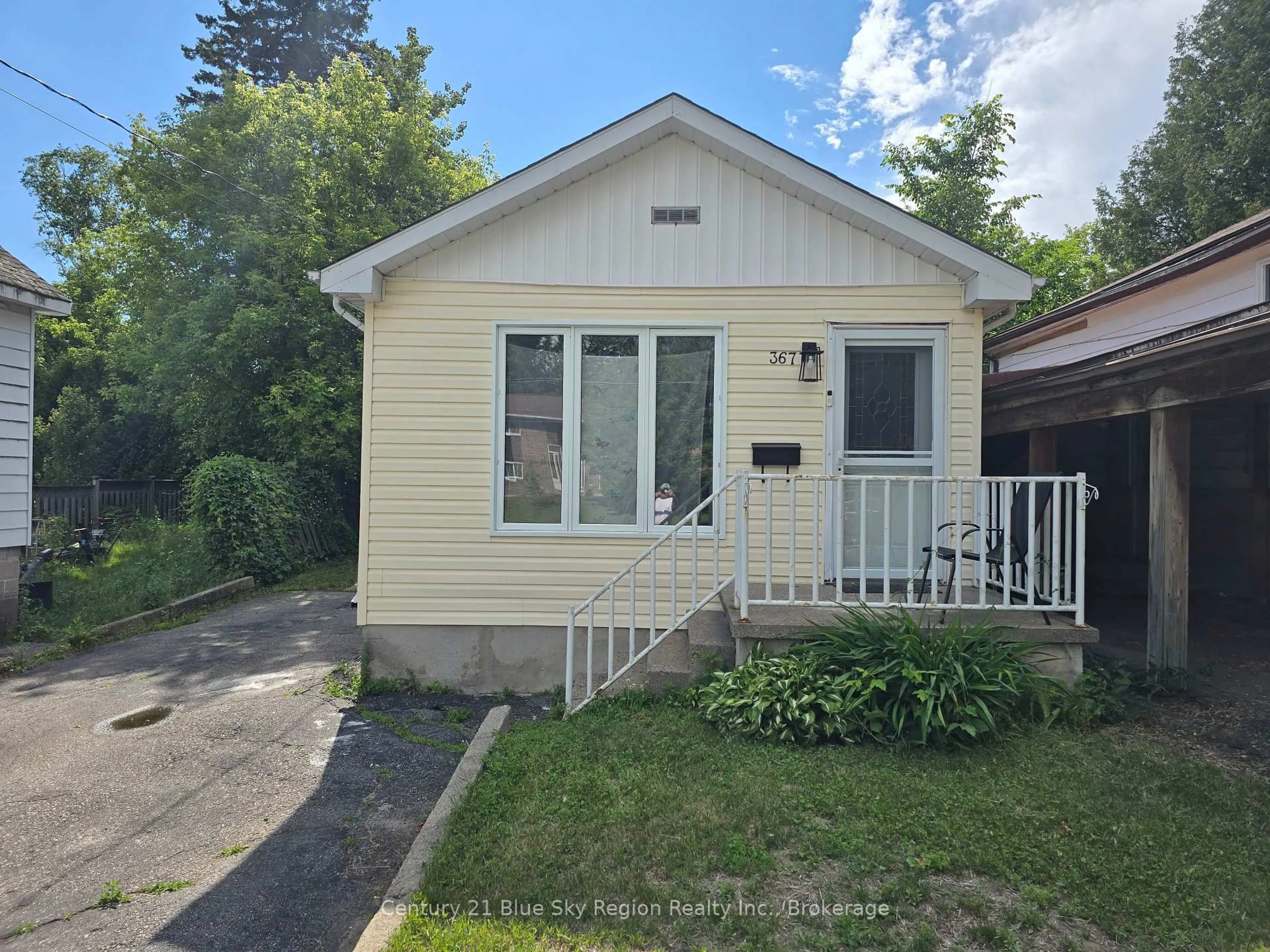 Shed for 367 Princess St, North Bay Ontario P1B 6C7