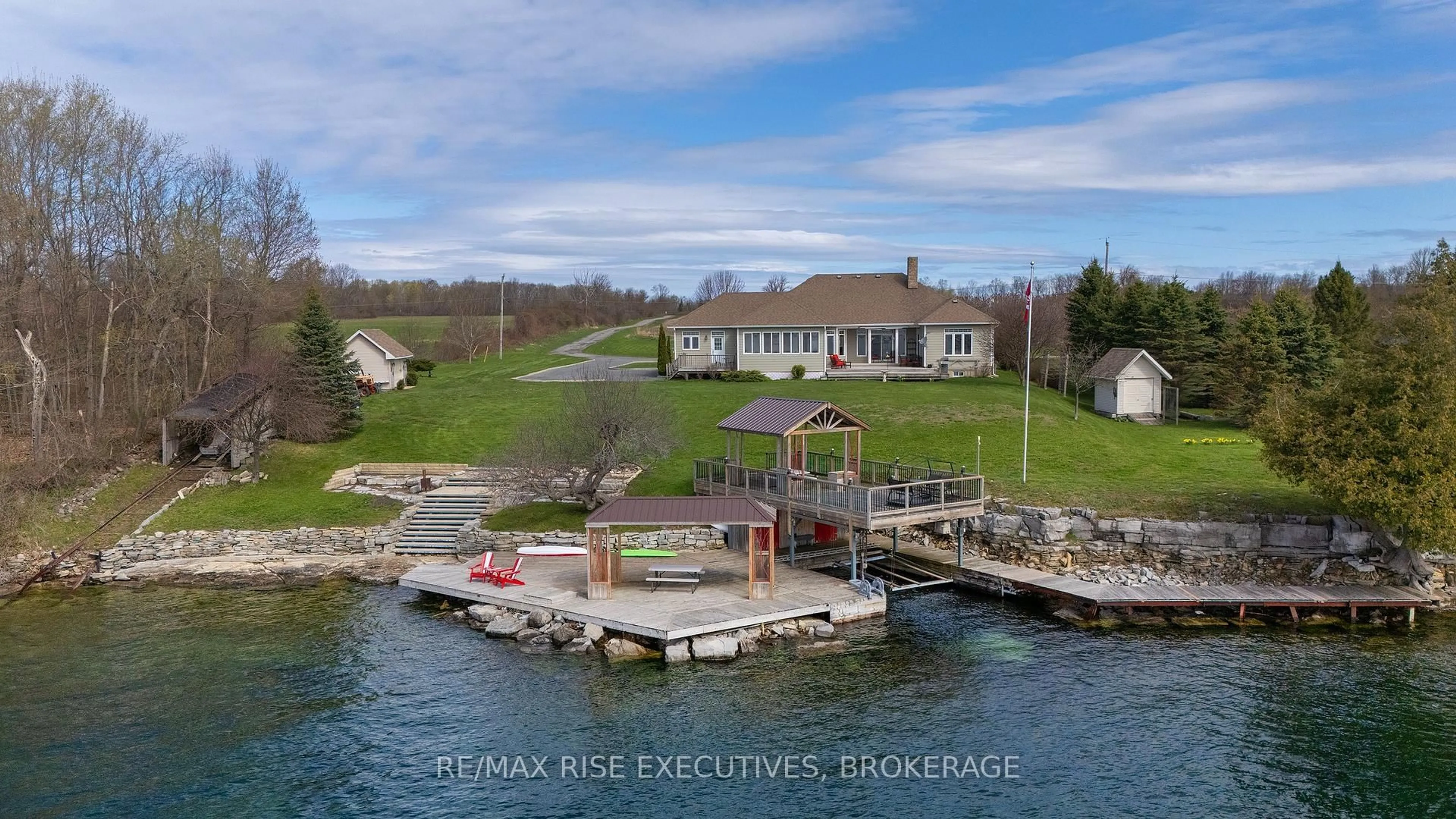 A pic from outside/outdoor area/front of a property/back of a property/a pic from drone, water/lake/river/ocean view for 255 Good Friend Dr, Gananoque Ontario K7G 2V6