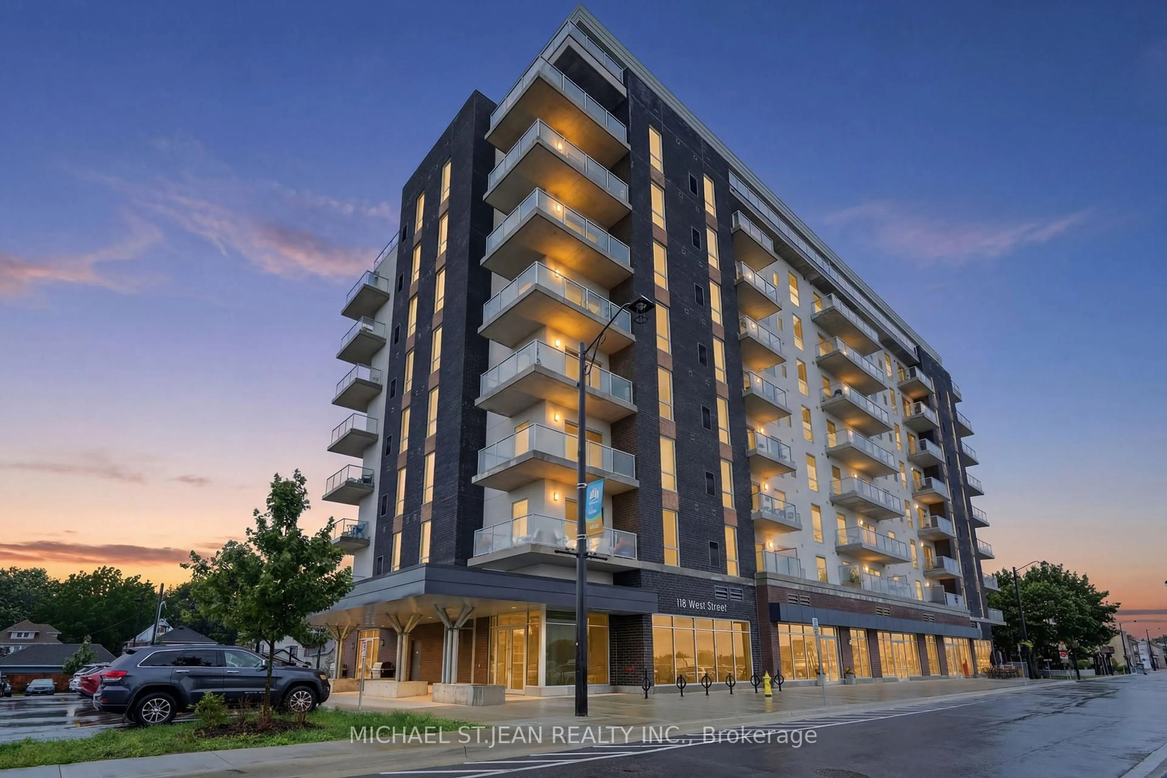 Unknown for 118 West St #304, Port Colborne Ontario L3K 0B9