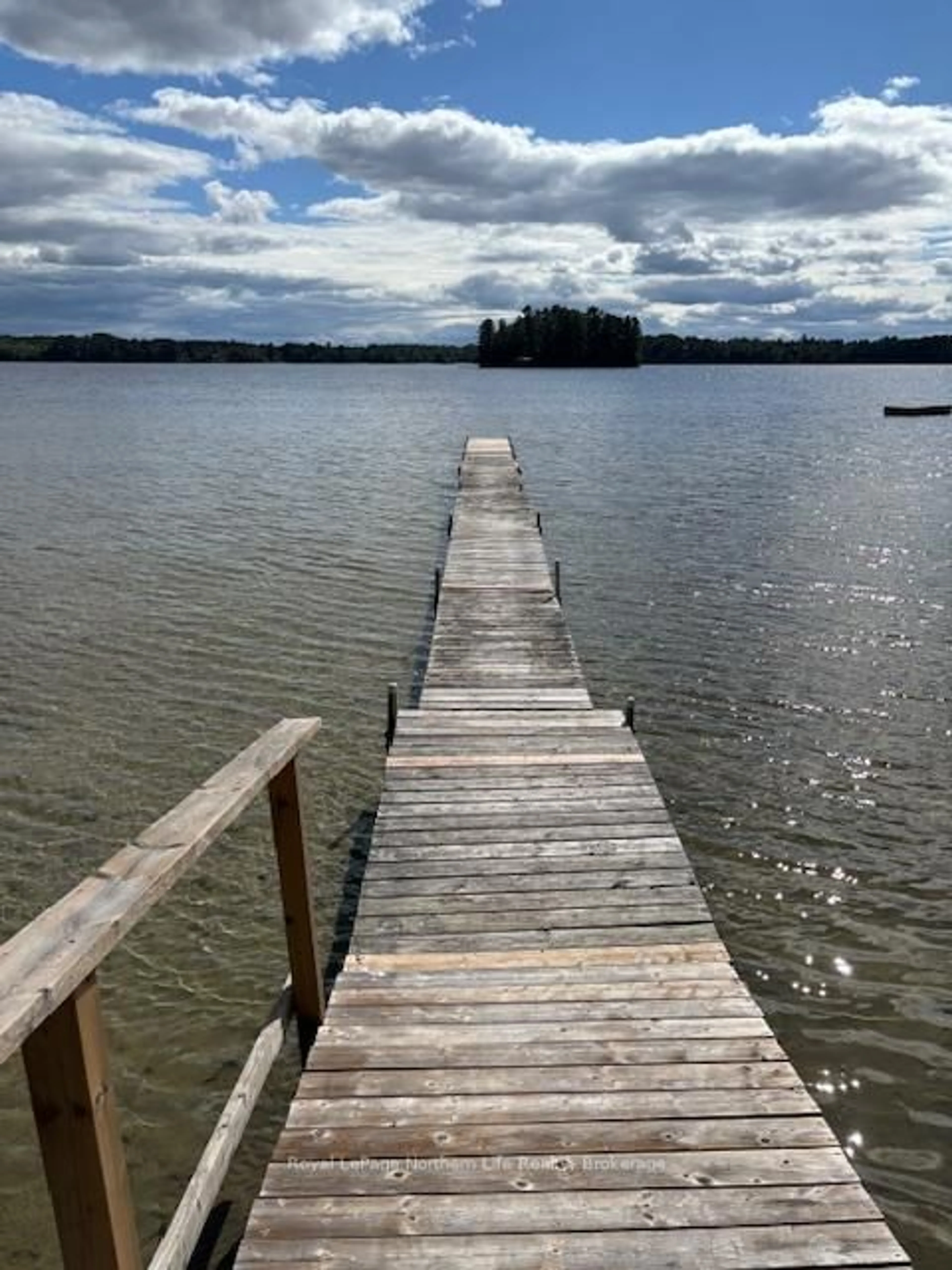 Blurry image for 844 Hemlock Island, East Ferris Ontario P0H 1K0