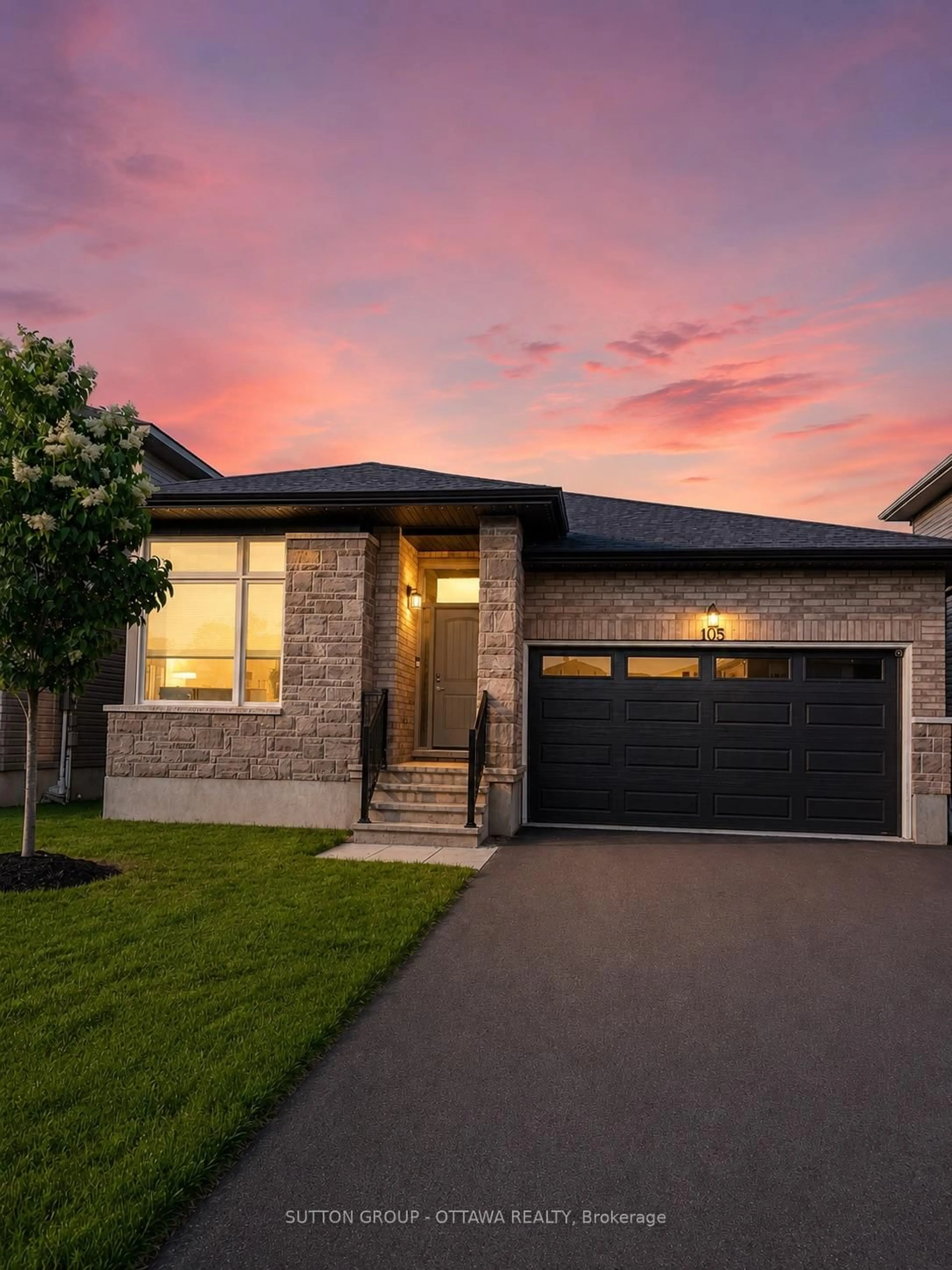 Home with brick exterior material, street for 105 Dunlop Rd, Carleton Place Ontario K7C 0R8