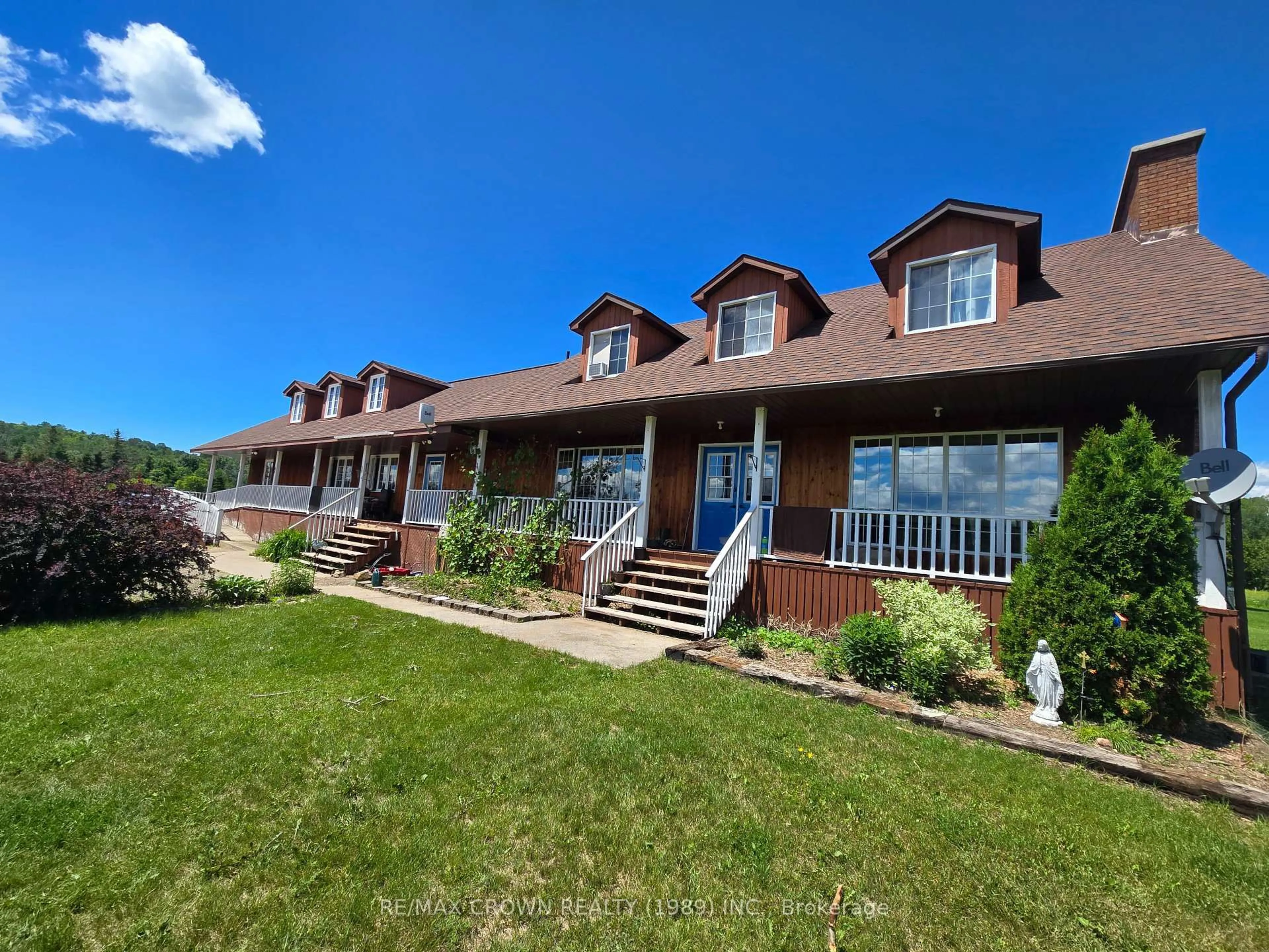 A pic from outside/outdoor area/front of a property/back of a property/a pic from drone, unknown for 43 Line 3 Rd, Bonfield Ontario P0H 2E0