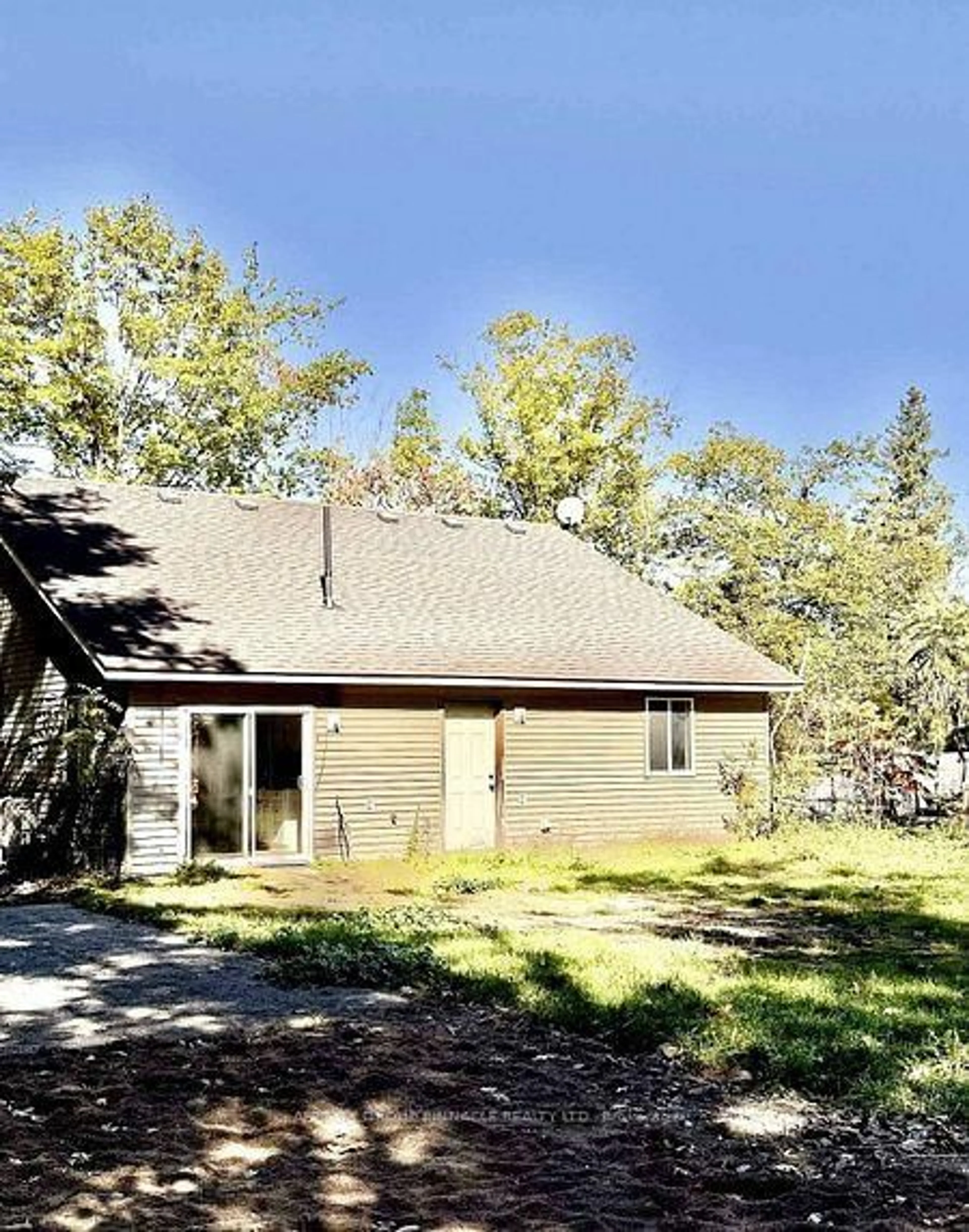 Unknown for 2 Oakwood Dr, Kawartha Lakes Ontario K0M 1N0