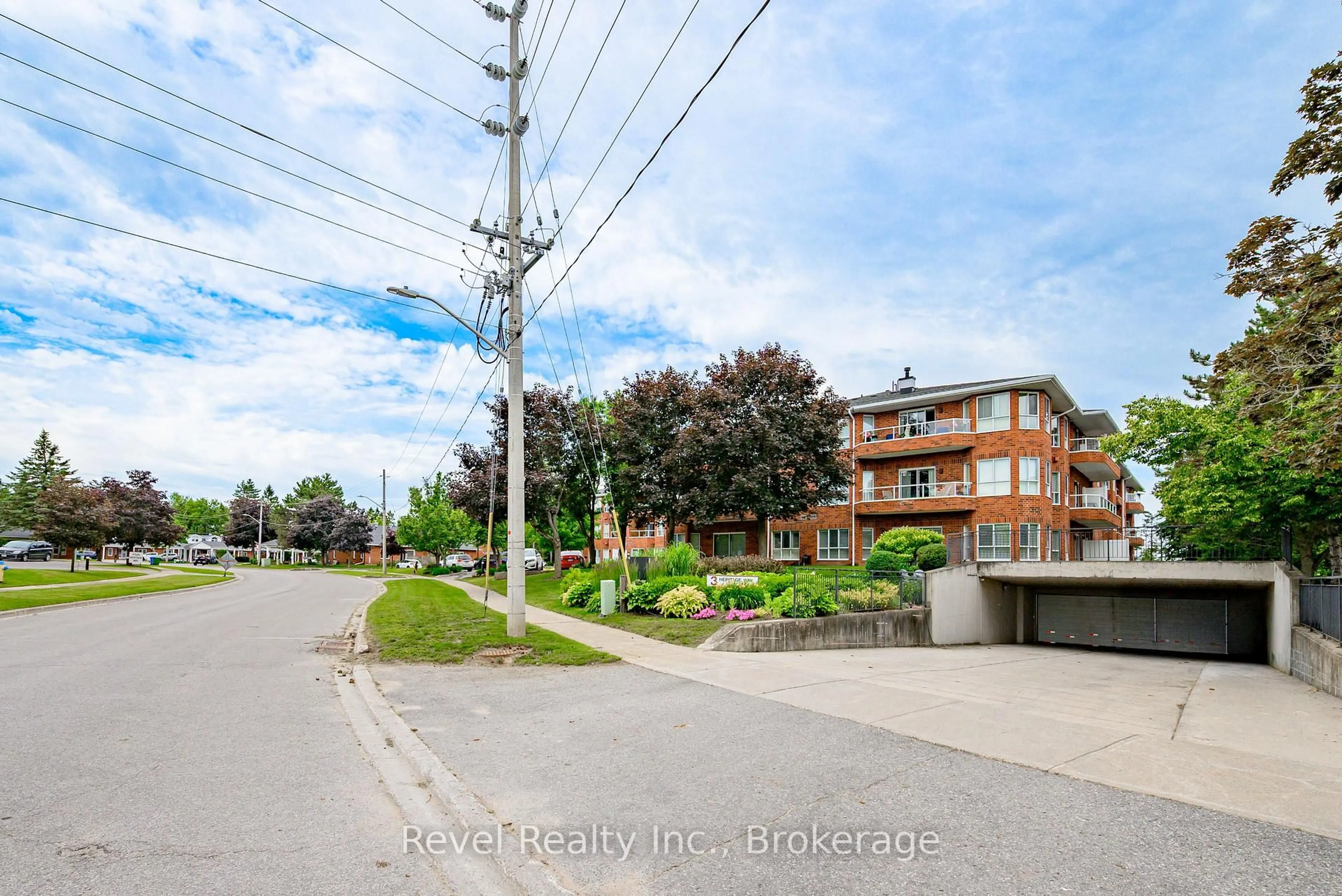 A pic from outside/outdoor area/front of a property/back of a property/a pic from drone, street for 3 Heritage Way #302, Kawartha Lakes Ontario K9V 5Z1