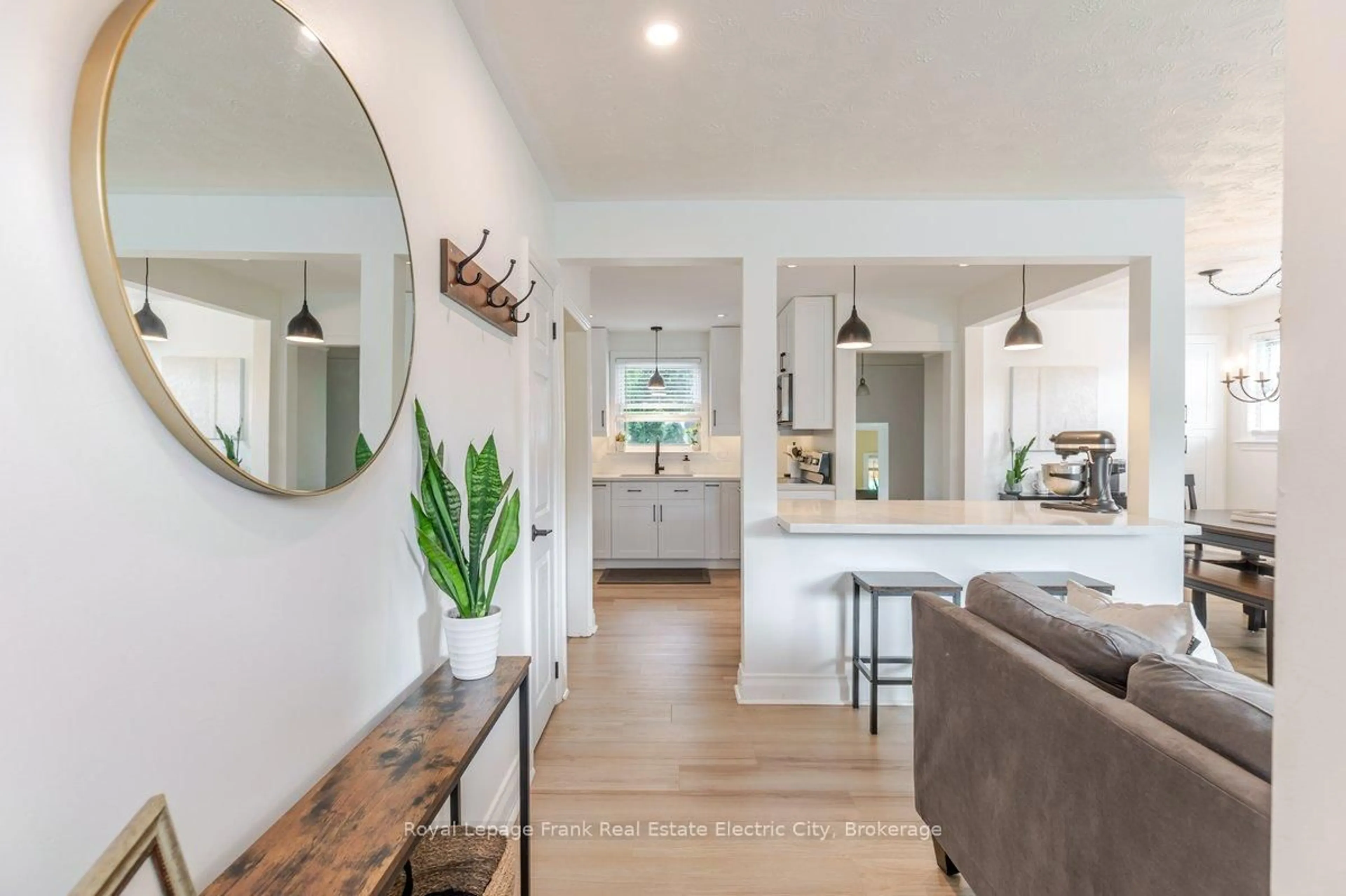 Open concept kitchen, ceramic/tile floor for 642 Bellaire St, Peterborough Ontario K9J 3Y6