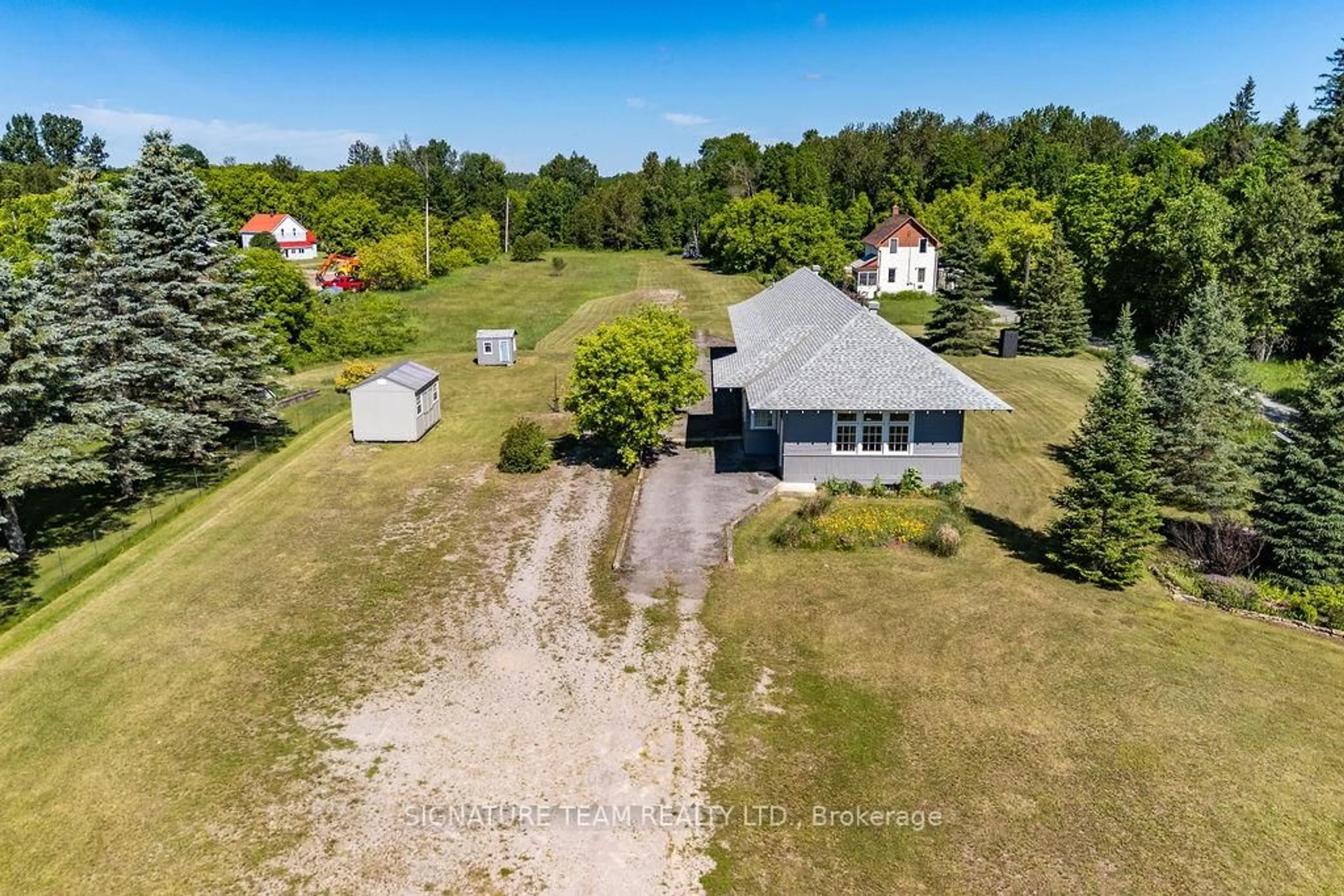 A pic from outside/outdoor area/front of a property/back of a property/a pic from drone, unknown for 266 Foymount Rd, Eganville Ontario K0J 1T0