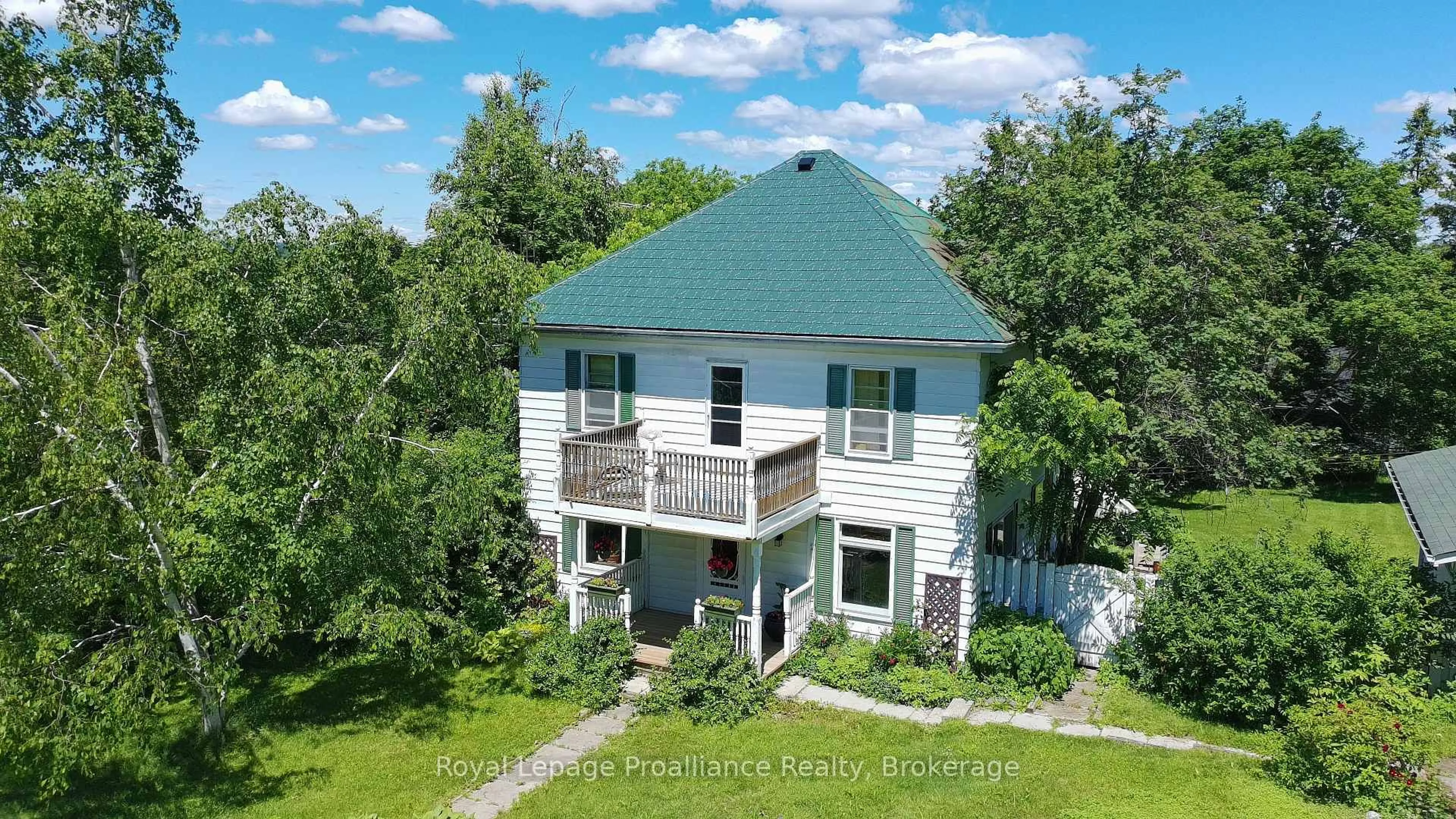 A pic from outside/outdoor area/front of a property/back of a property/a pic from drone, building for 14 County Rd 2 Rd, Otonabee-South Monaghan Ontario K0L 1B0