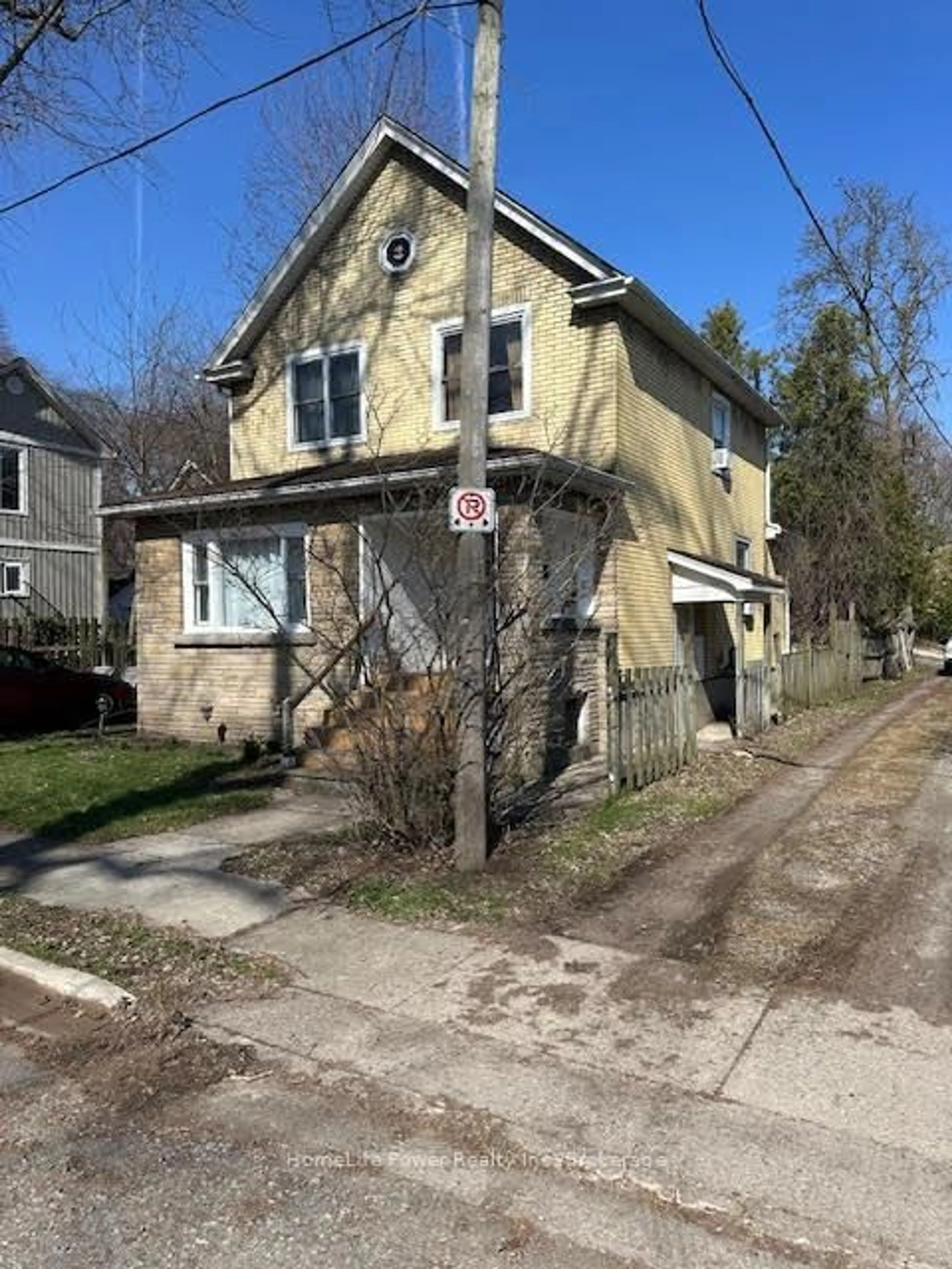 Unknown for 4115 May Ave, Niagara Falls Ontario L2E 3H6