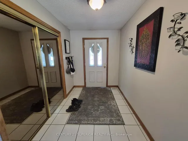 104 Centennial Drive, Schreiber 4